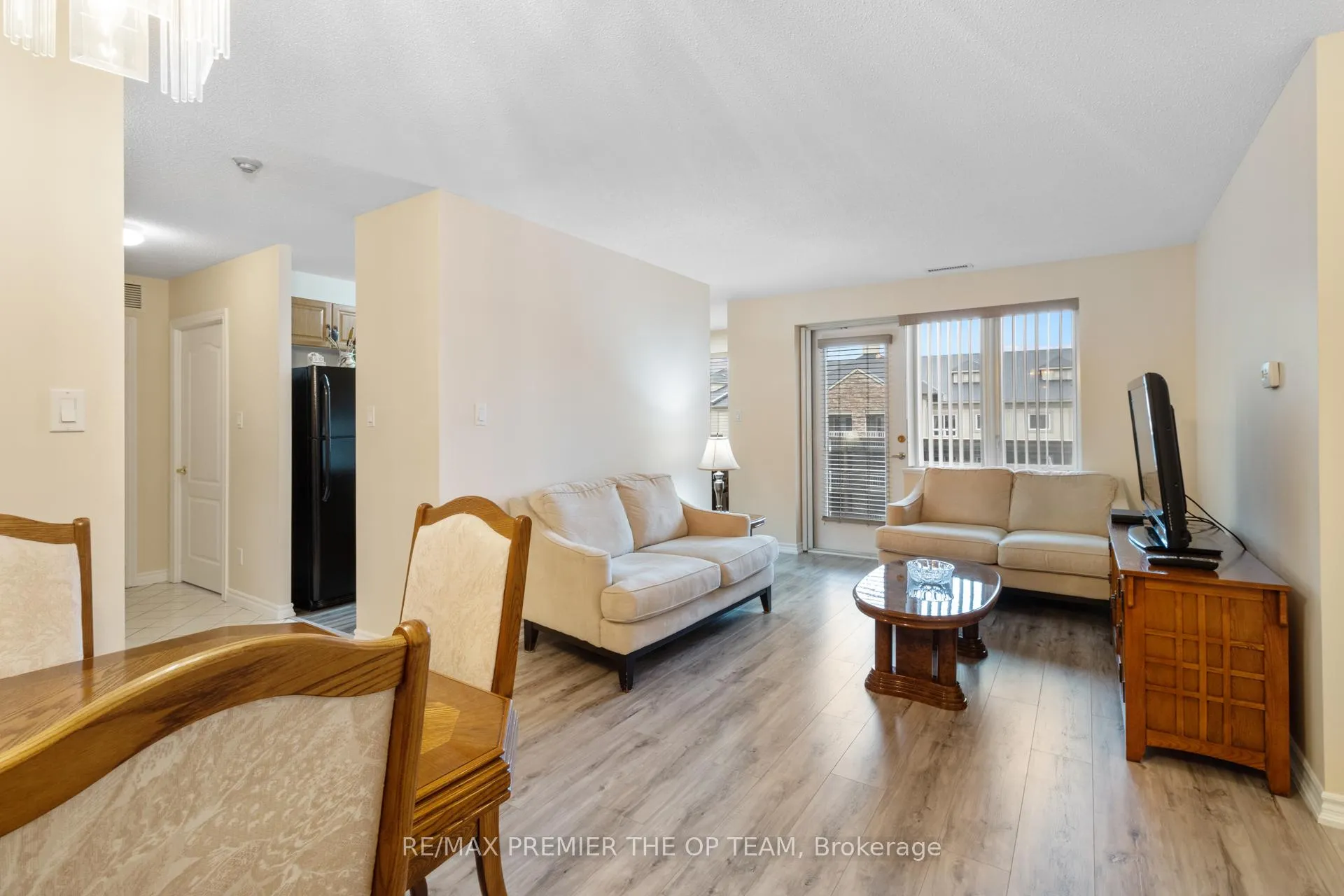 Photo 32 of Unit 403, 7 Dayspring Circle, Brampton, Goreway Drive Corridor — HOMEH