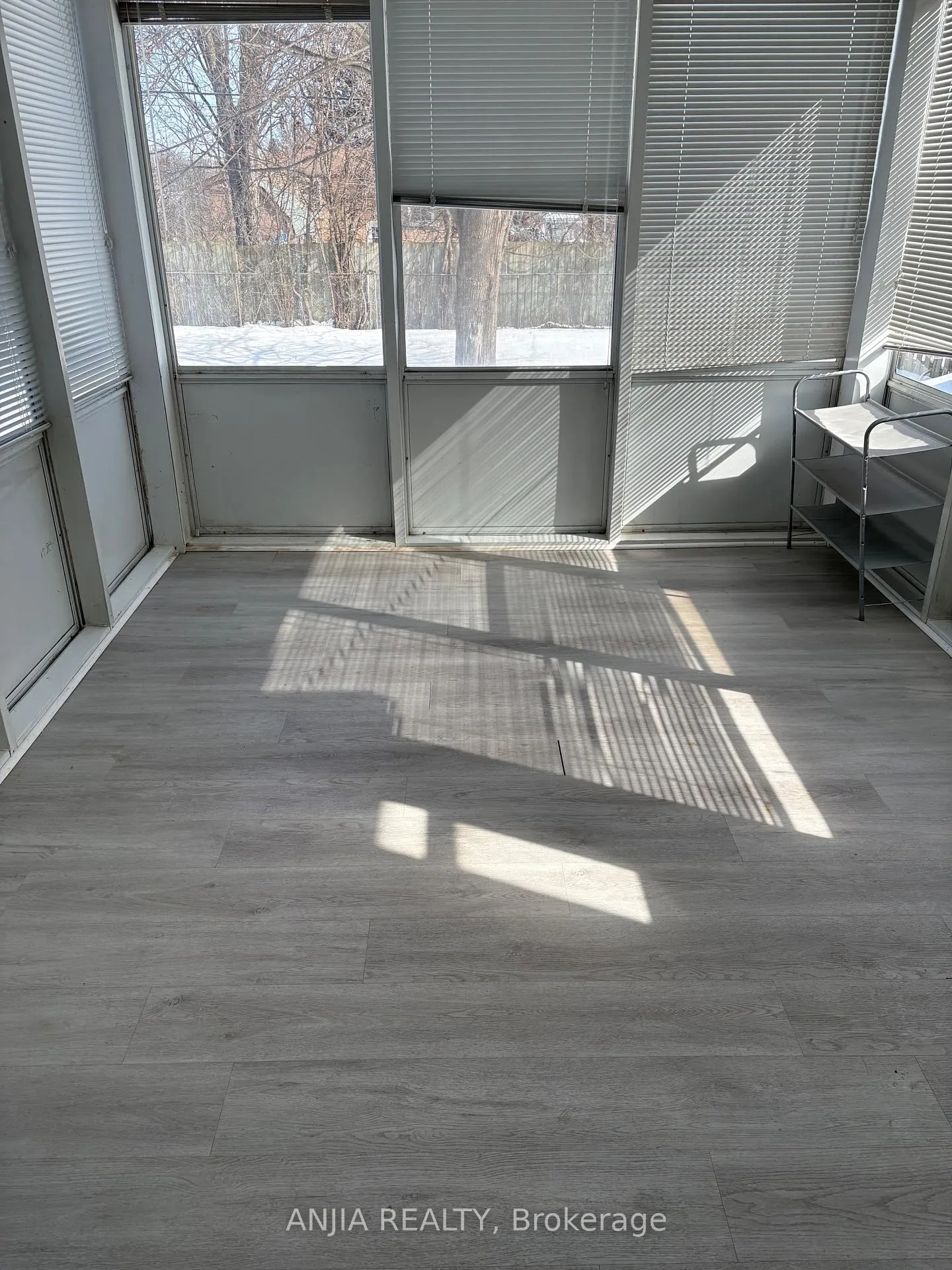 Photo 3 of Unit Lower, 473 Gibbons Street, Oshawa, McLaughlin — HOMEH