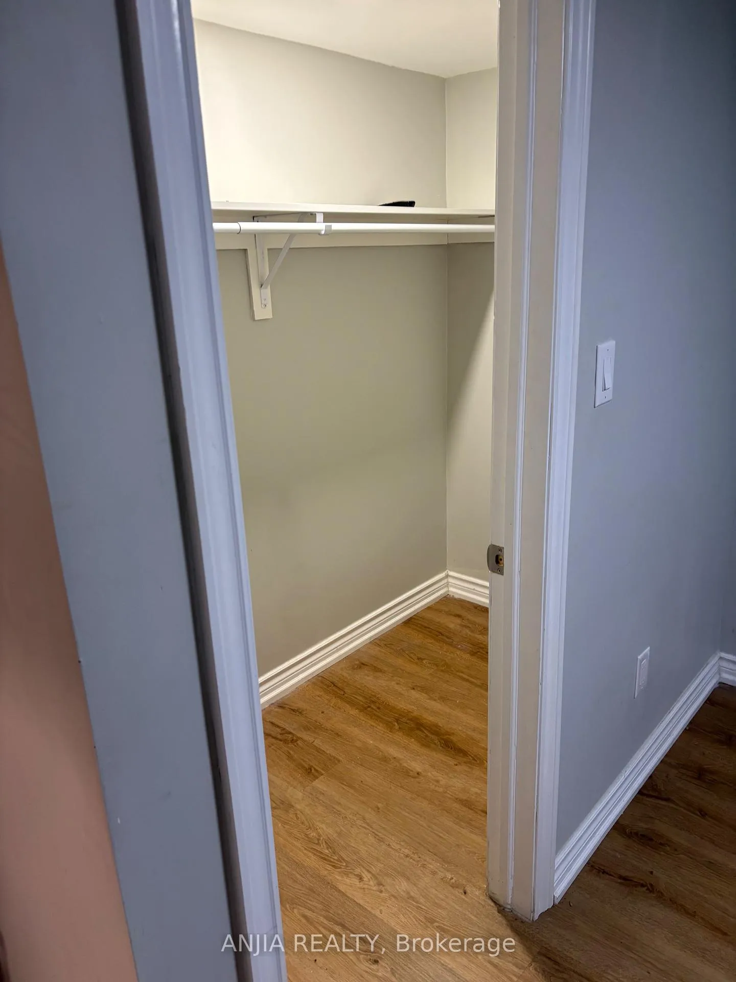 Photo 5 of Unit Lower, 473 Gibbons Street, Oshawa, McLaughlin — HOMEH