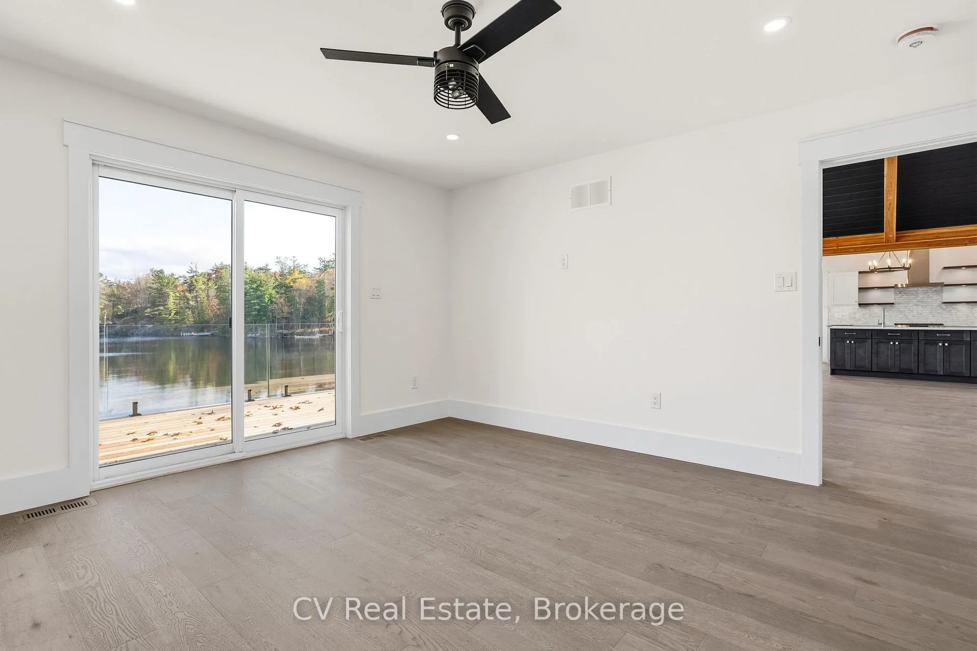 Photo 10 of 1111 Lakeshore Drive, Gravenhurst, Muskoka (S) — HOMEH