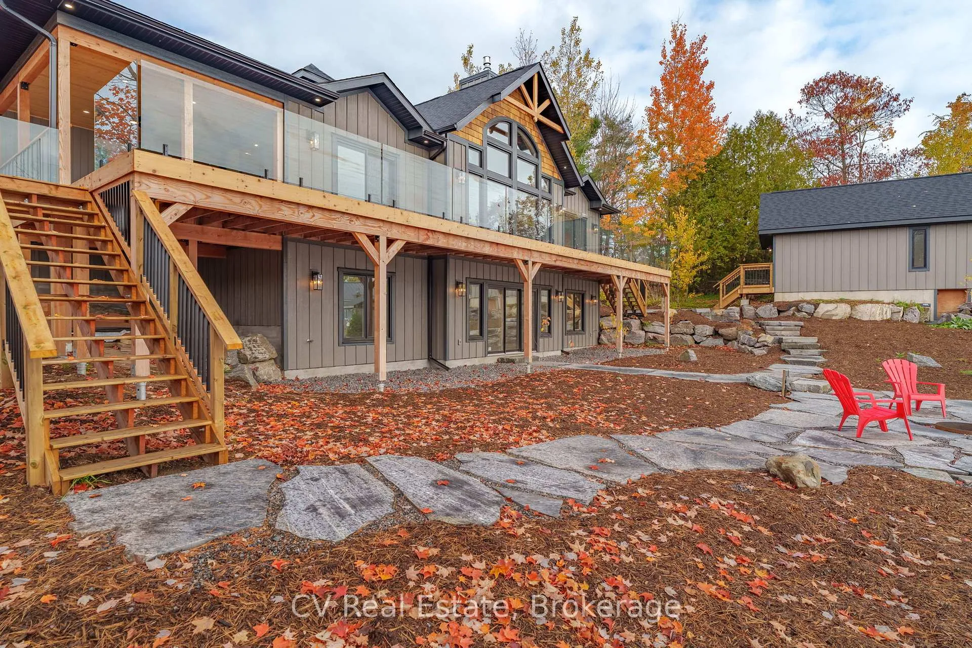 Photo 38 of 1111 Lakeshore Drive, Gravenhurst, Muskoka (S) — HOMEH