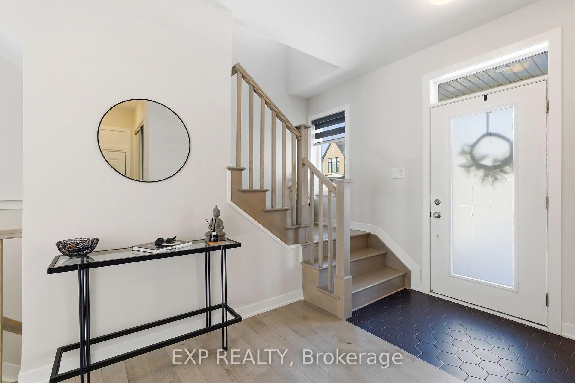 Photo 2 of 132 Rugosa Street, Ottawa, Barrhaven - Half Moon Bay — HOMEH