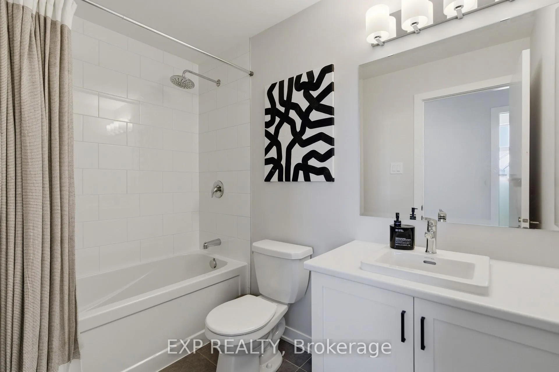 Photo 32 of 132 Rugosa Street, Ottawa, Barrhaven - Half Moon Bay — HOMEH