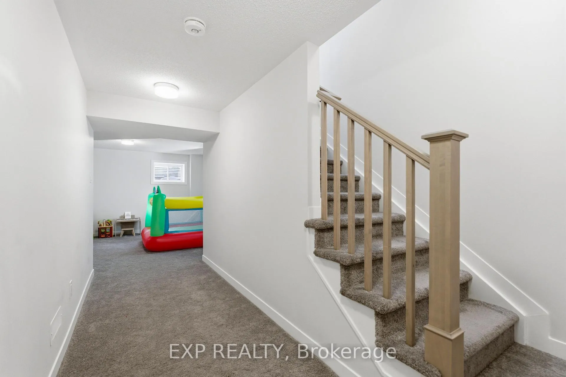 Photo 35 of 132 Rugosa Street, Ottawa, Barrhaven - Half Moon Bay — HOMEH