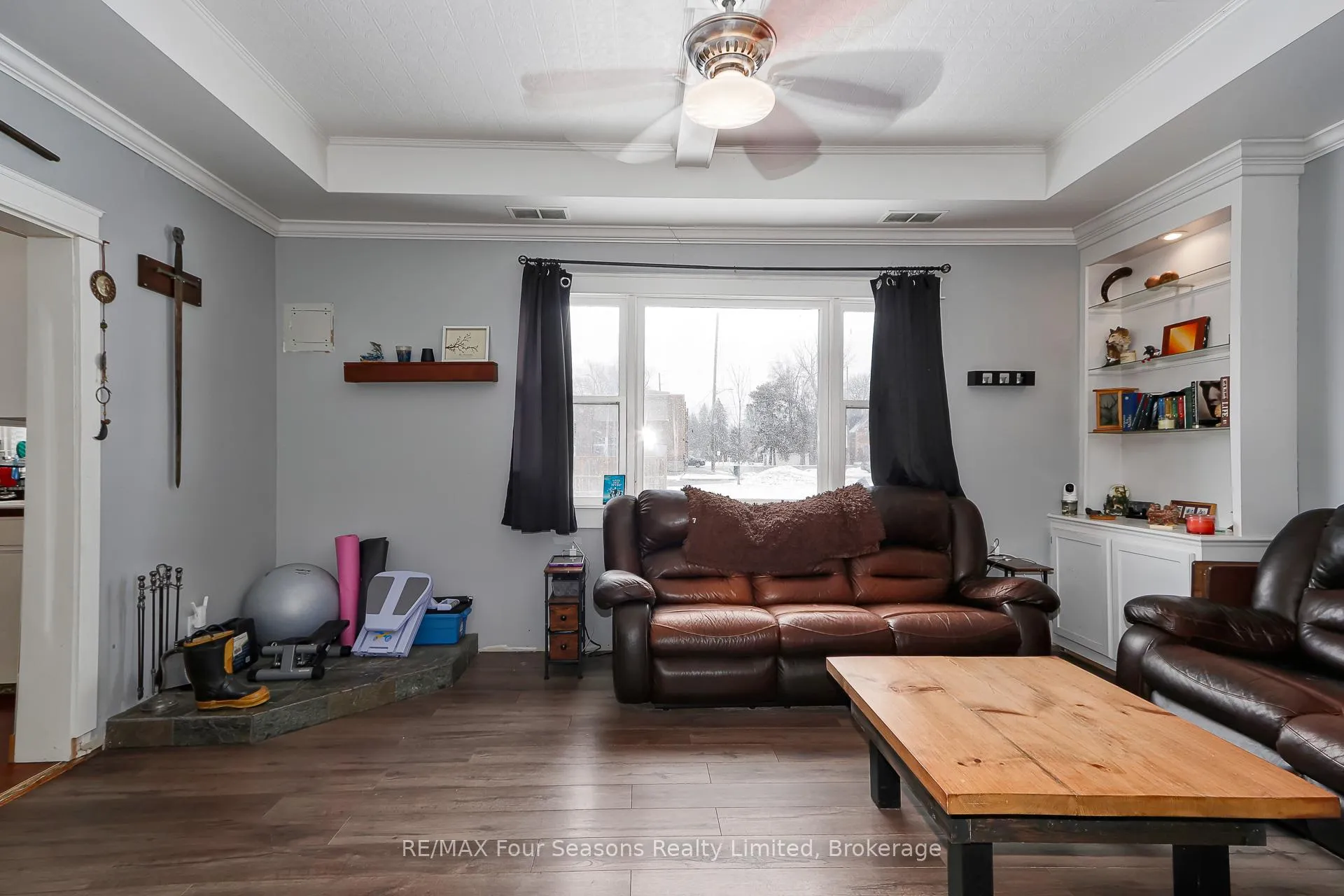 Photo 7 of 203 Montreal Street, Clearview, Stayner — HOMEH
