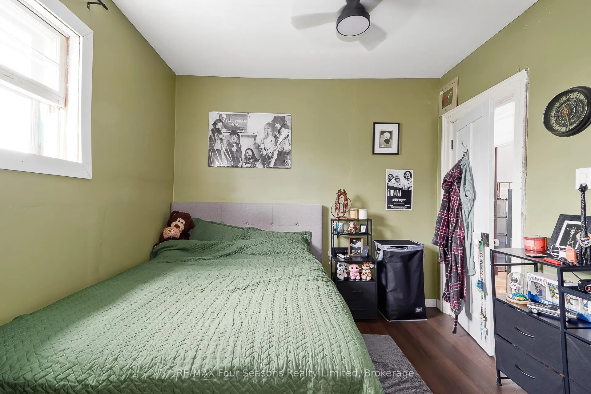 Photo 19 of 203 Montreal Street, Clearview, Stayner — HOMEH
