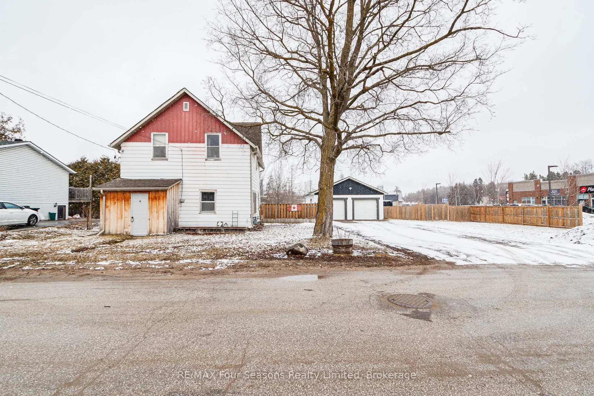 Photo 28 of 203 Montreal Street, Clearview, Stayner — HOMEH