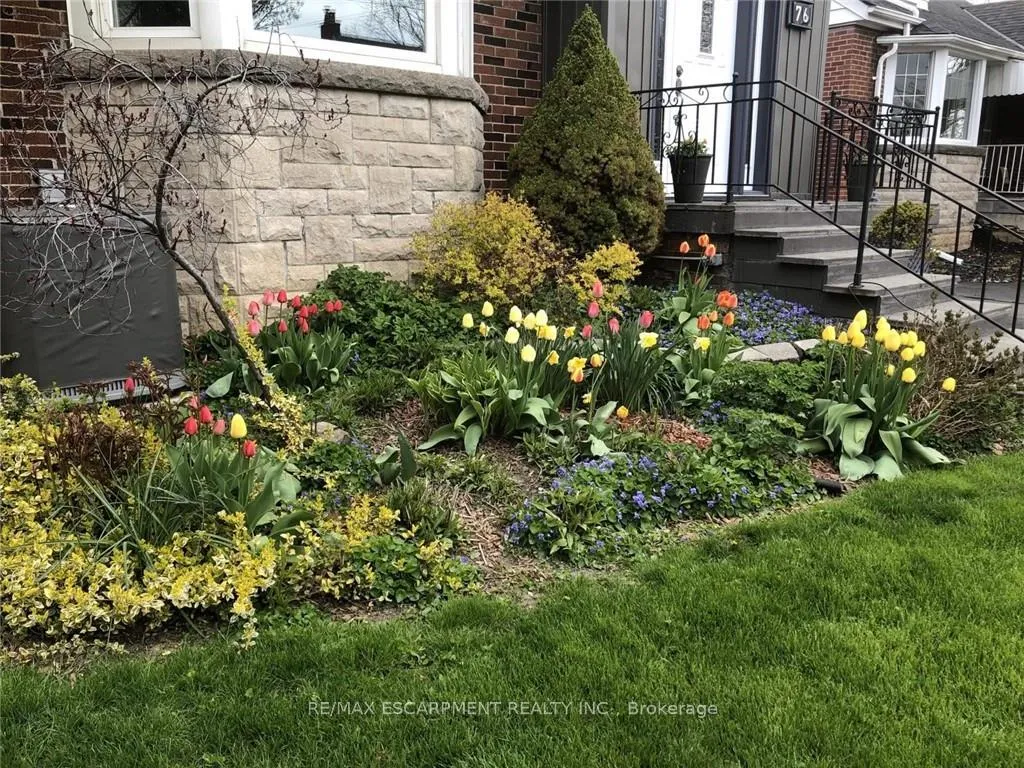 Photo 3 of 76 Knyvet Avenue, Hamilton, Centremount — HOMEH