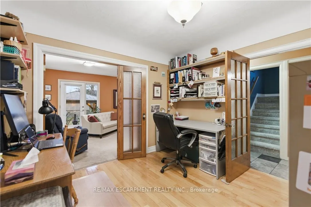 Photo 10 of 76 Knyvet Avenue, Hamilton, Centremount — HOMEH