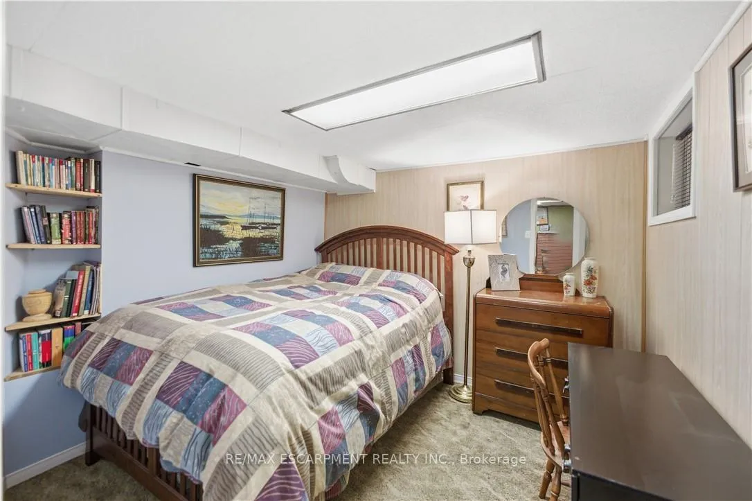 Photo 26 of 76 Knyvet Avenue, Hamilton, Centremount — HOMEH