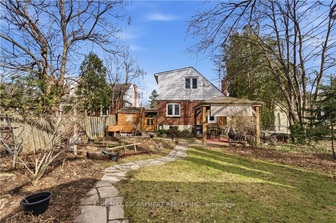 Photo 32 of 76 Knyvet Avenue, Hamilton, Centremount — HOMEH