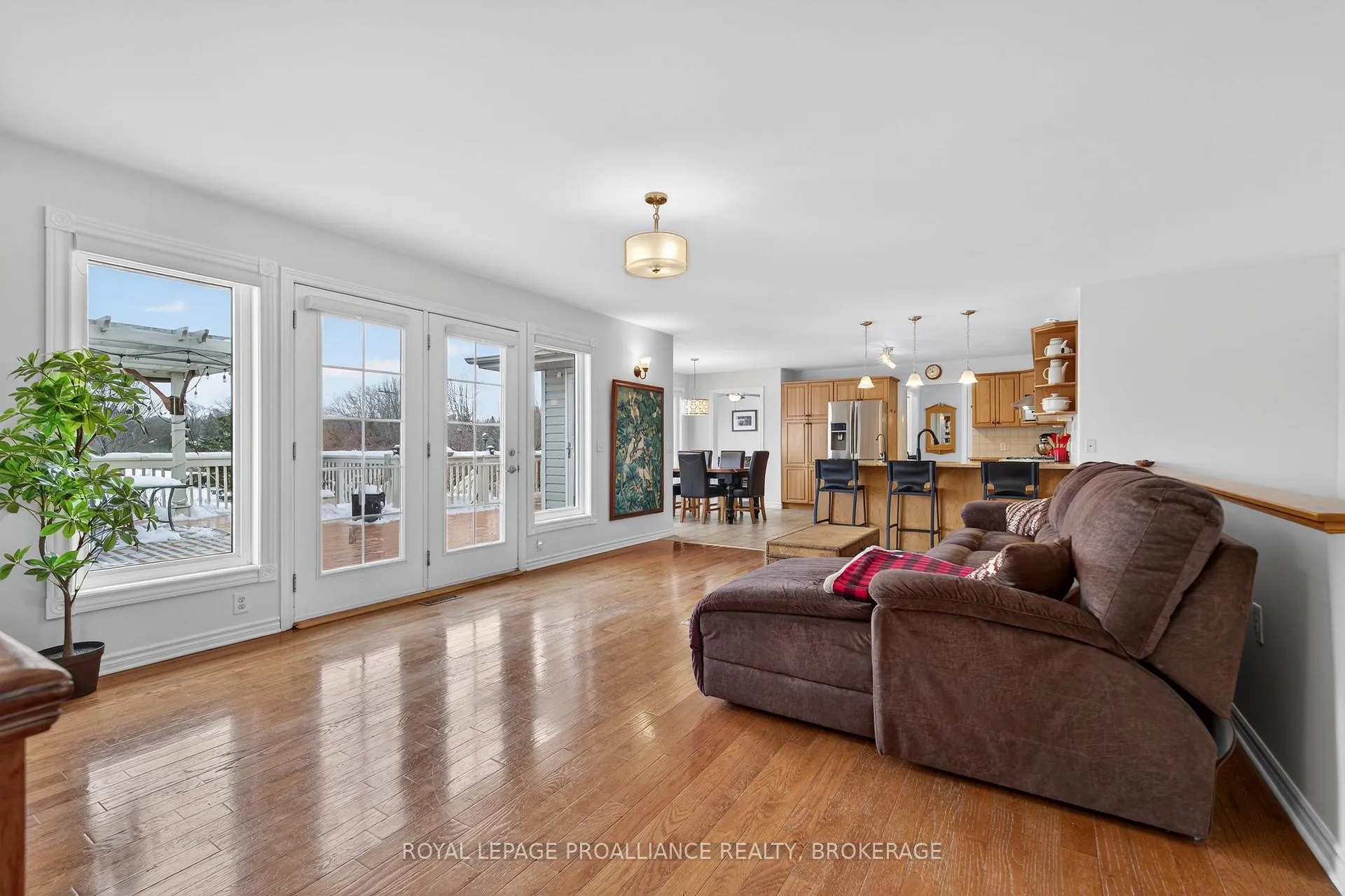 Photo 6 of 1360 Perradice Drive, Kingston, City North of 401 — HOMEH