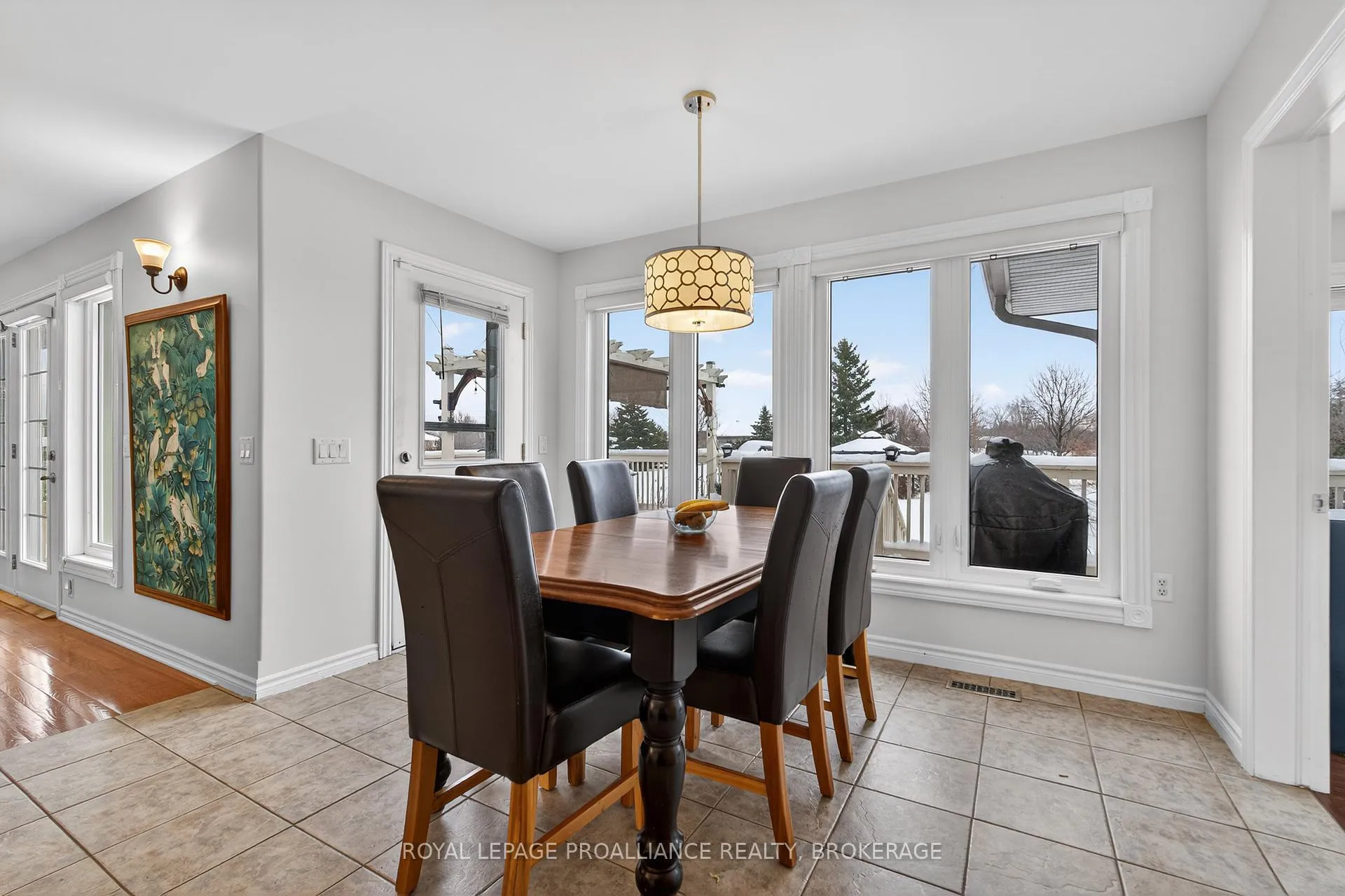 Photo 7 of 1360 Perradice Drive, Kingston, City North of 401 — HOMEH