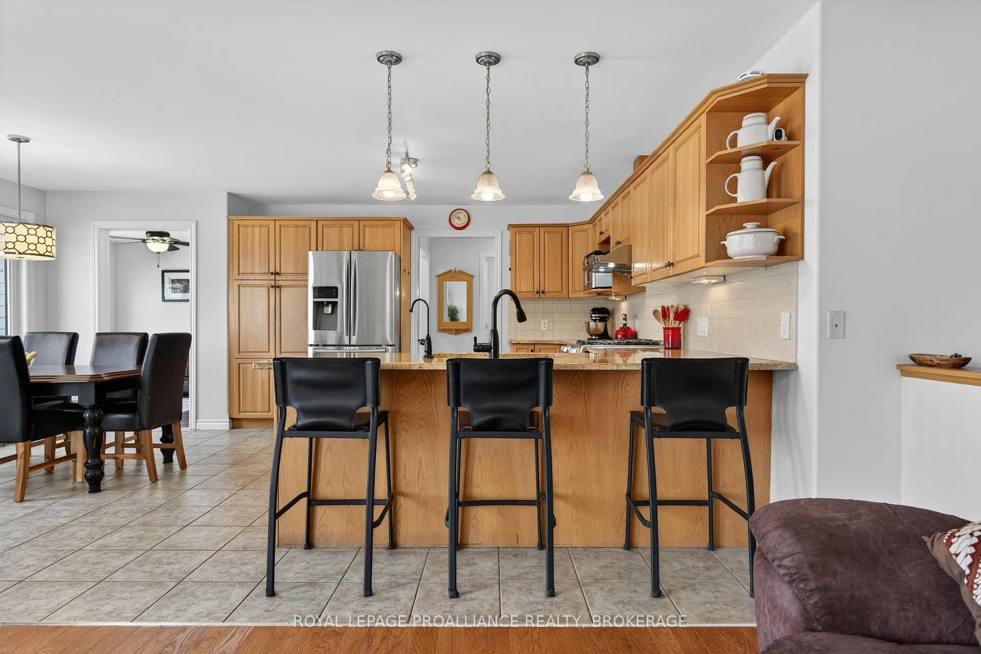 Photo 9 of 1360 Perradice Drive, Kingston, City North of 401 — HOMEH
