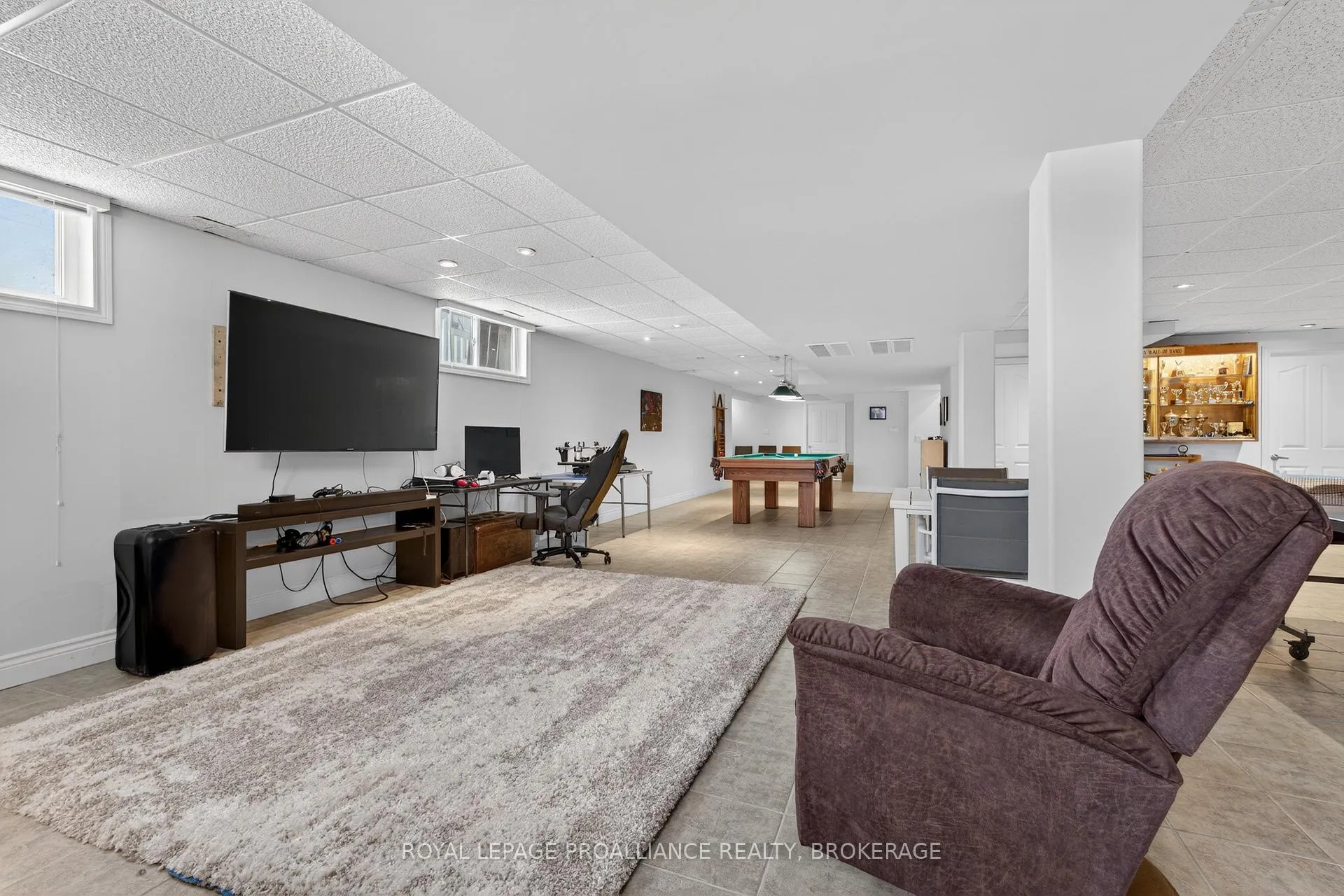 Photo 23 of 1360 Perradice Drive, Kingston, City North of 401 — HOMEH