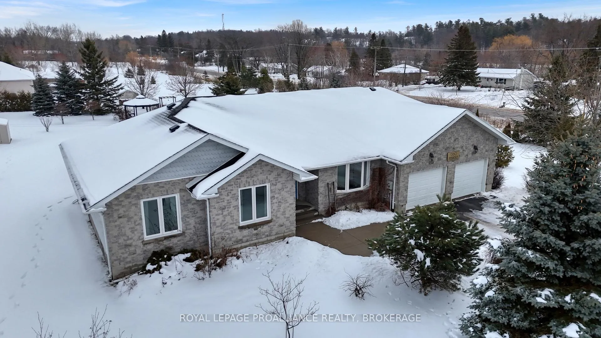 Photo 38 of 1360 Perradice Drive, Kingston, City North of 401 — HOMEH