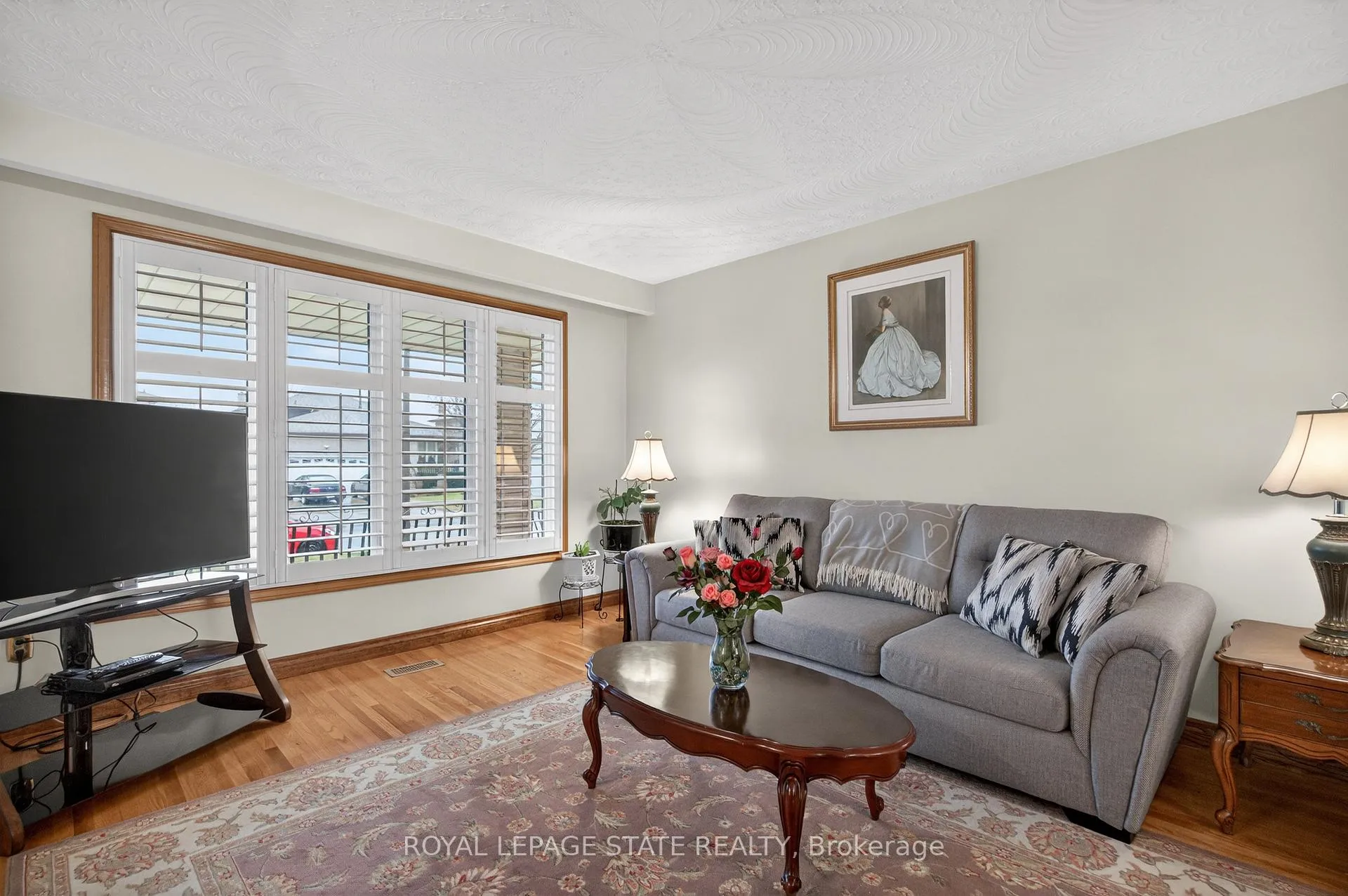 Photo 9 of 71 Ellington Avenue, Hamilton, Stoney Creek — HOMEH