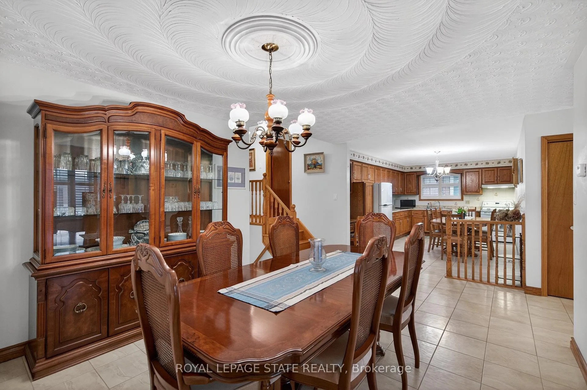 Photo 10 of 71 Ellington Avenue, Hamilton, Stoney Creek — HOMEH