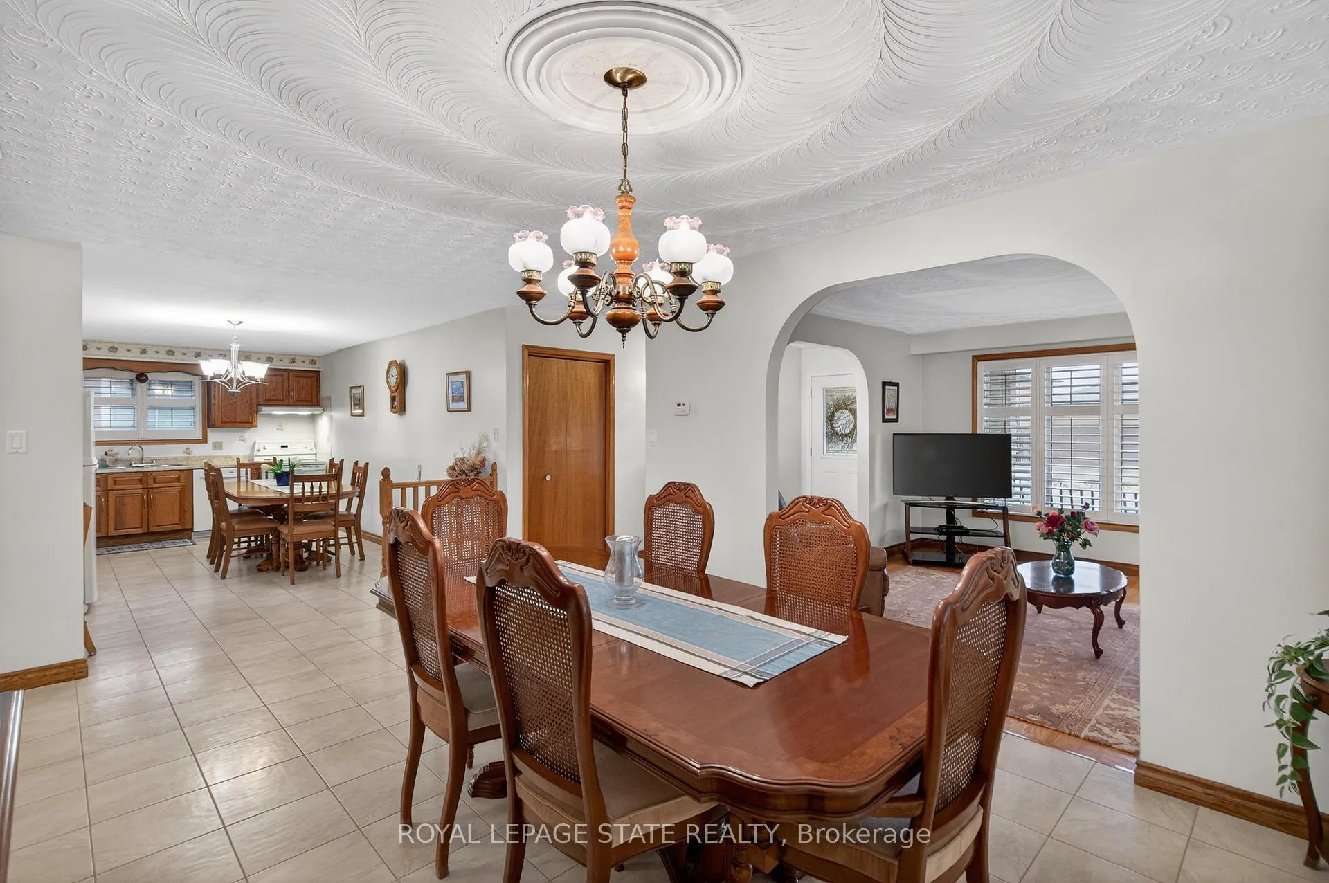 Photo 11 of 71 Ellington Avenue, Hamilton, Stoney Creek — HOMEH
