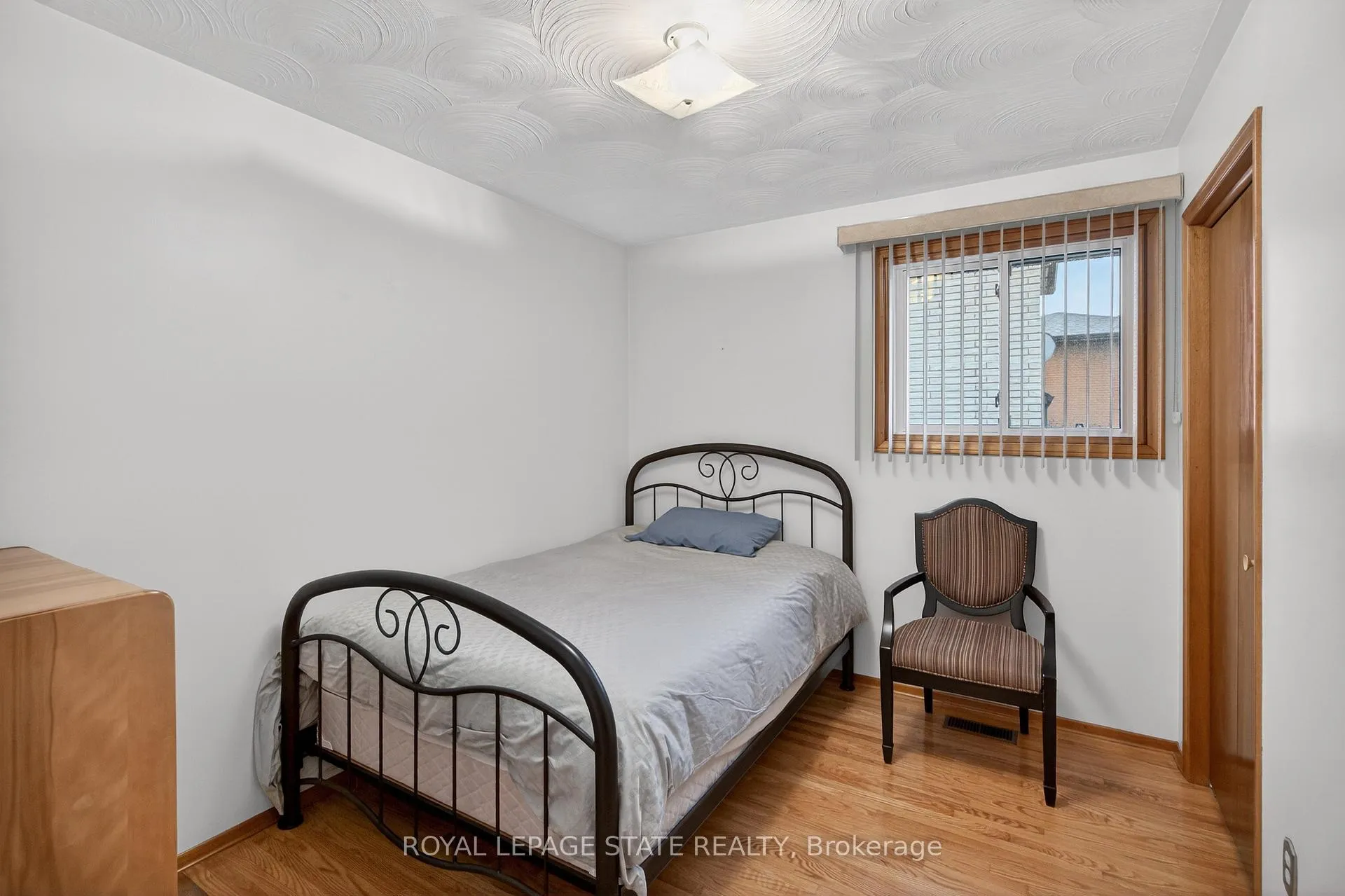 Photo 23 of 71 Ellington Avenue, Hamilton, Stoney Creek — HOMEH