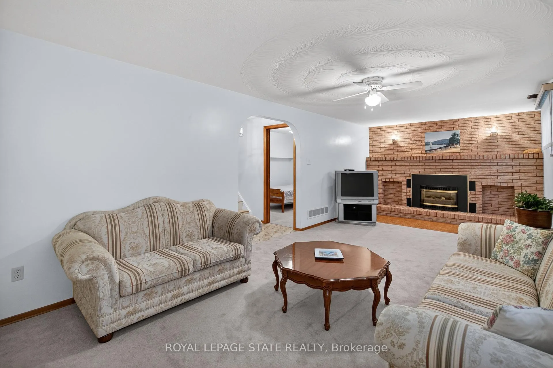 Photo 27 of 71 Ellington Avenue, Hamilton, Stoney Creek — HOMEH