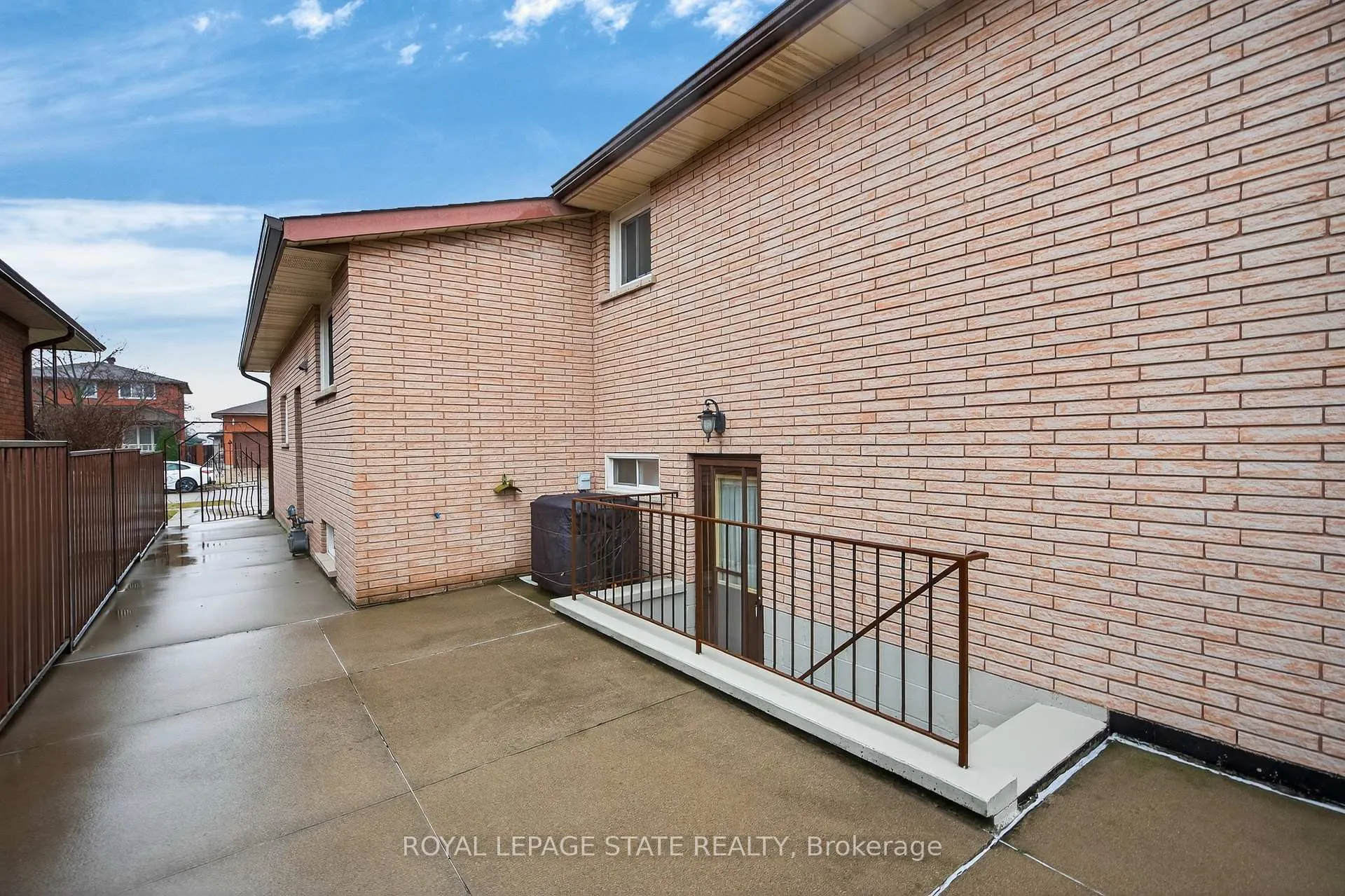 Photo 40 of 71 Ellington Avenue, Hamilton, Stoney Creek — HOMEH