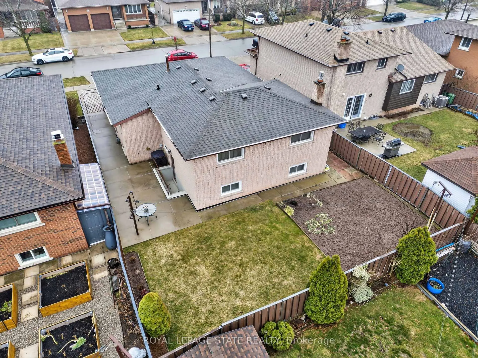 Photo 45 of 71 Ellington Avenue, Hamilton, Stoney Creek — HOMEH