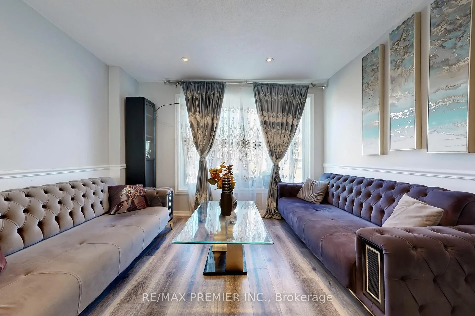 Photo 6 of 888 Krosno Boulevard, Pickering, Bay Ridges — HOMEH