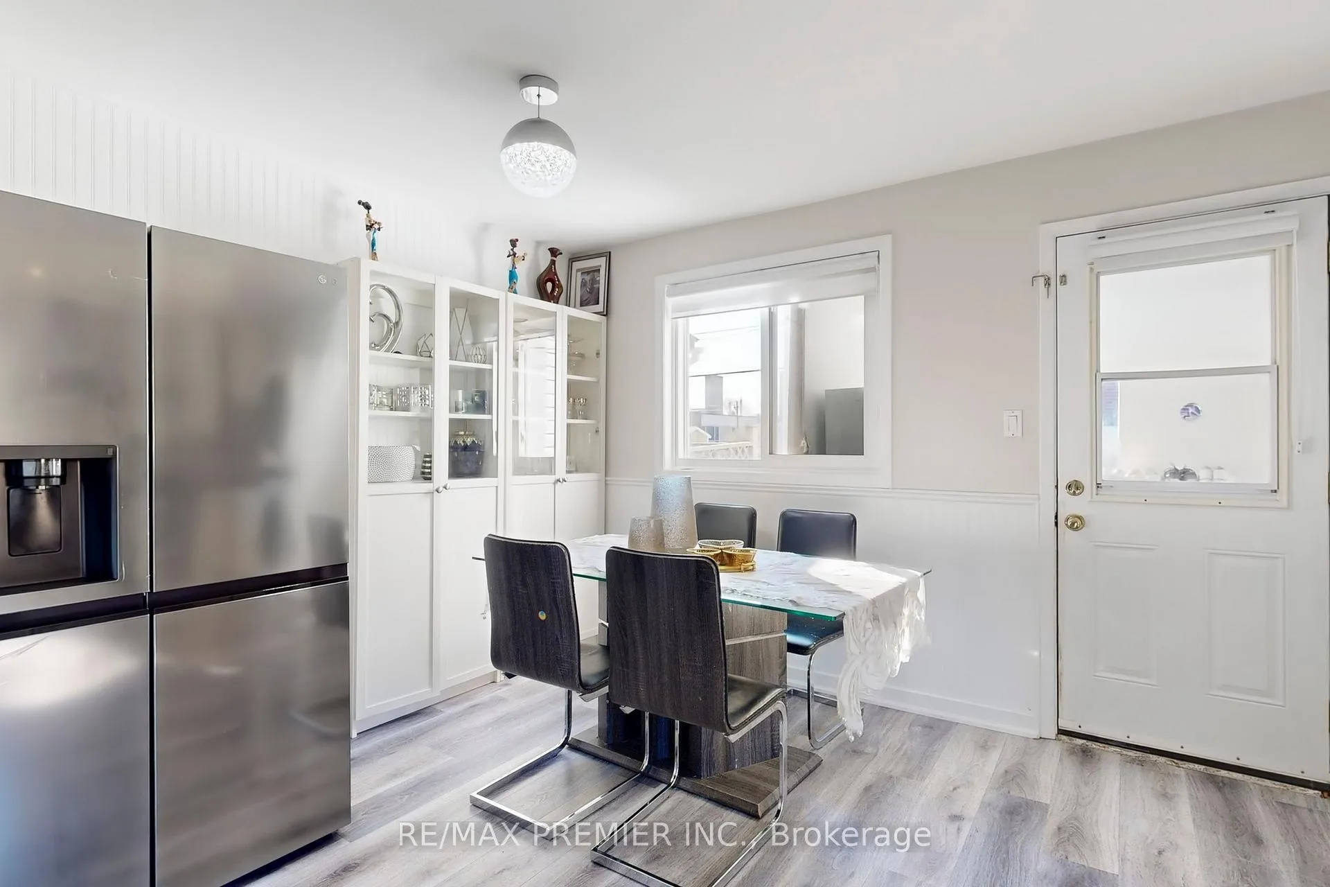 Photo 14 of 888 Krosno Boulevard, Pickering, Bay Ridges — HOMEH