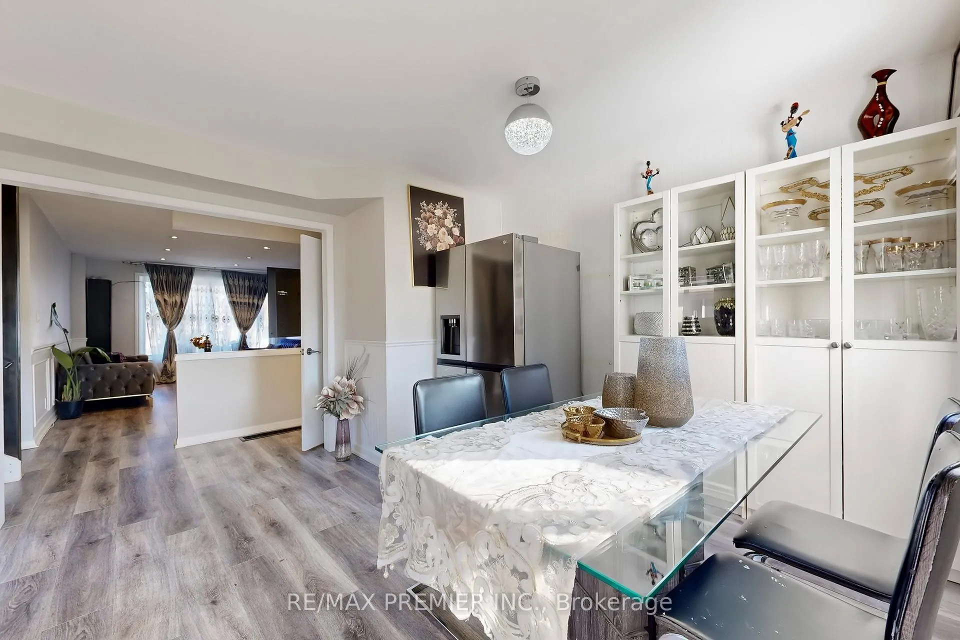 Photo 15 of 888 Krosno Boulevard, Pickering, Bay Ridges — HOMEH