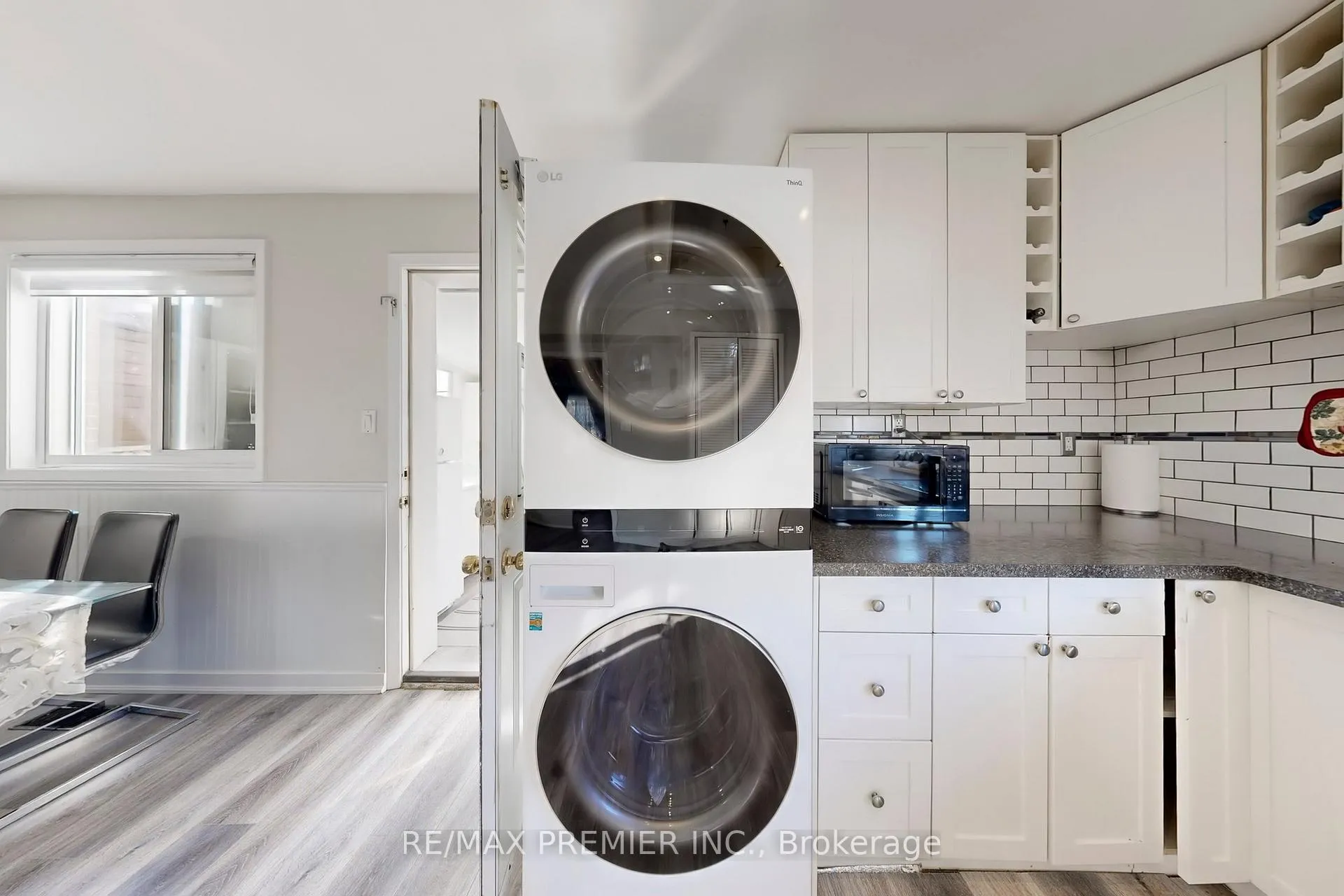 Photo 18 of 888 Krosno Boulevard, Pickering, Bay Ridges — HOMEH