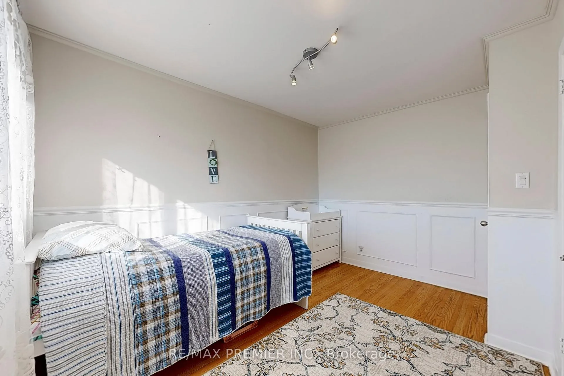 Photo 28 of 888 Krosno Boulevard, Pickering, Bay Ridges — HOMEH