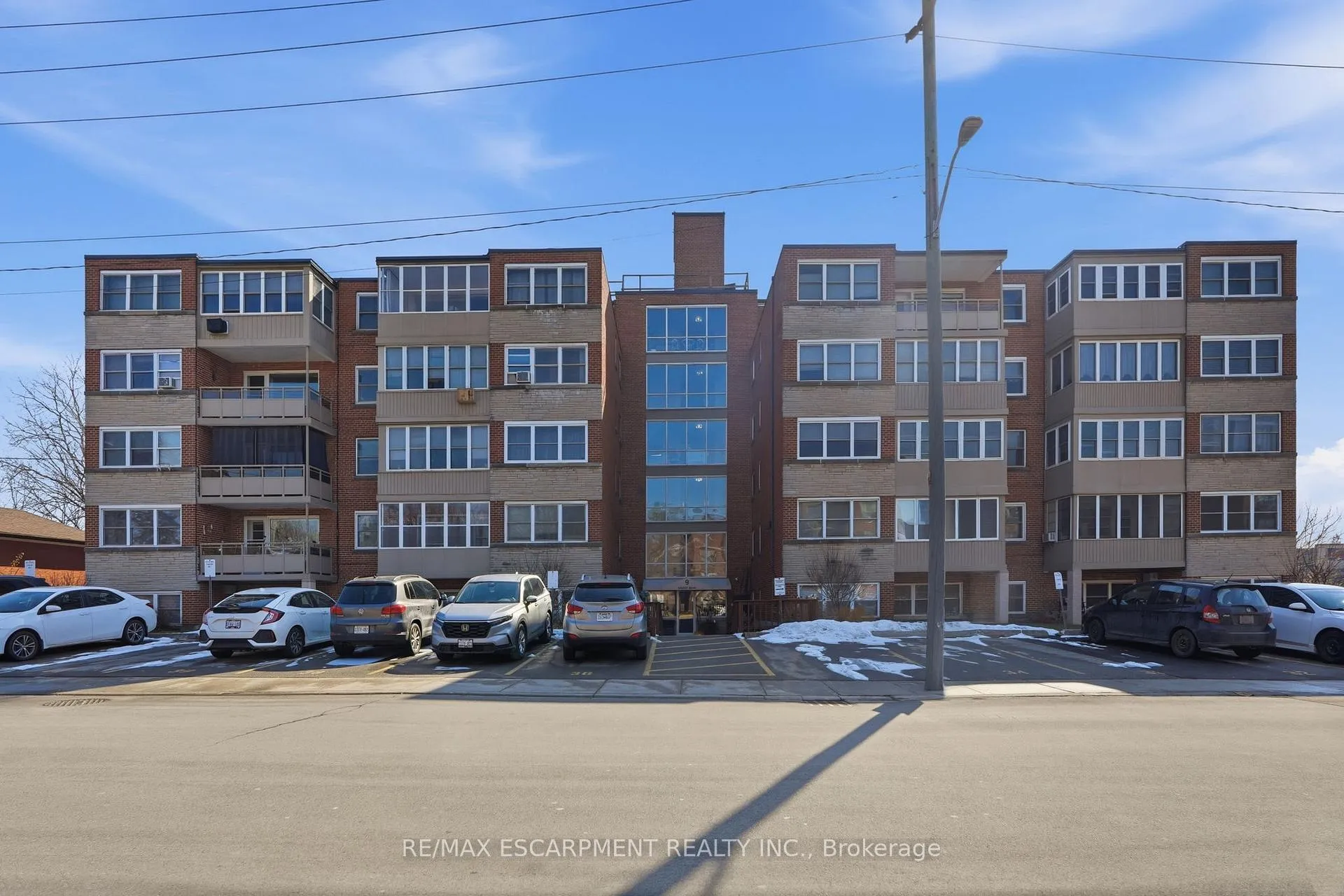 Photo 1 of Unit 106, 9 Grant Boulevard, Hamilton, Dundas — HOMEH