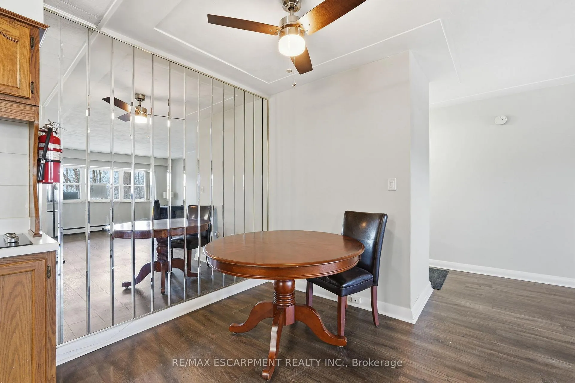 Photo 14 of Unit 106, 9 Grant Boulevard, Hamilton, Dundas — HOMEH
