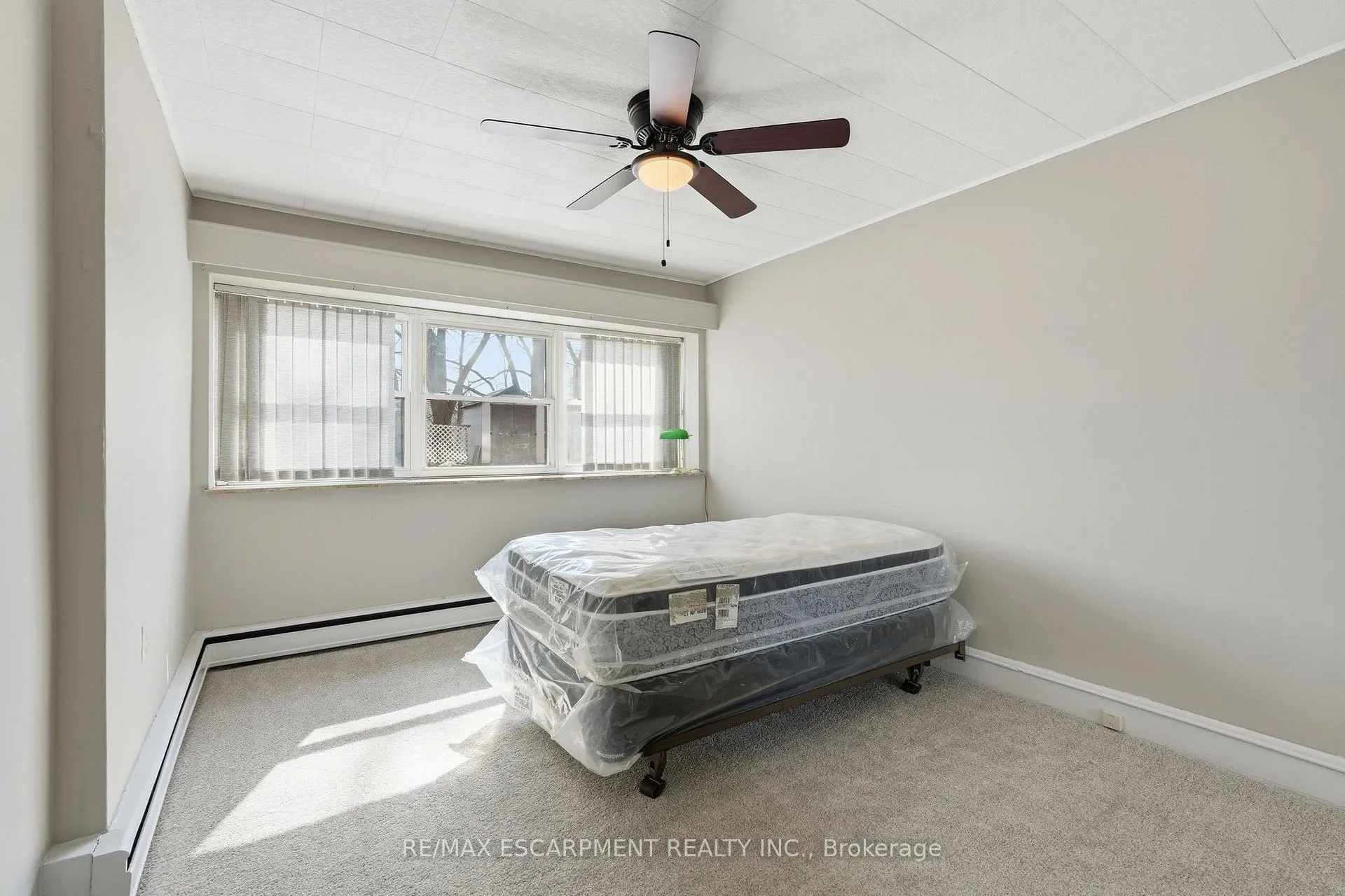 Photo 25 of Unit 106, 9 Grant Boulevard, Hamilton, Dundas — HOMEH