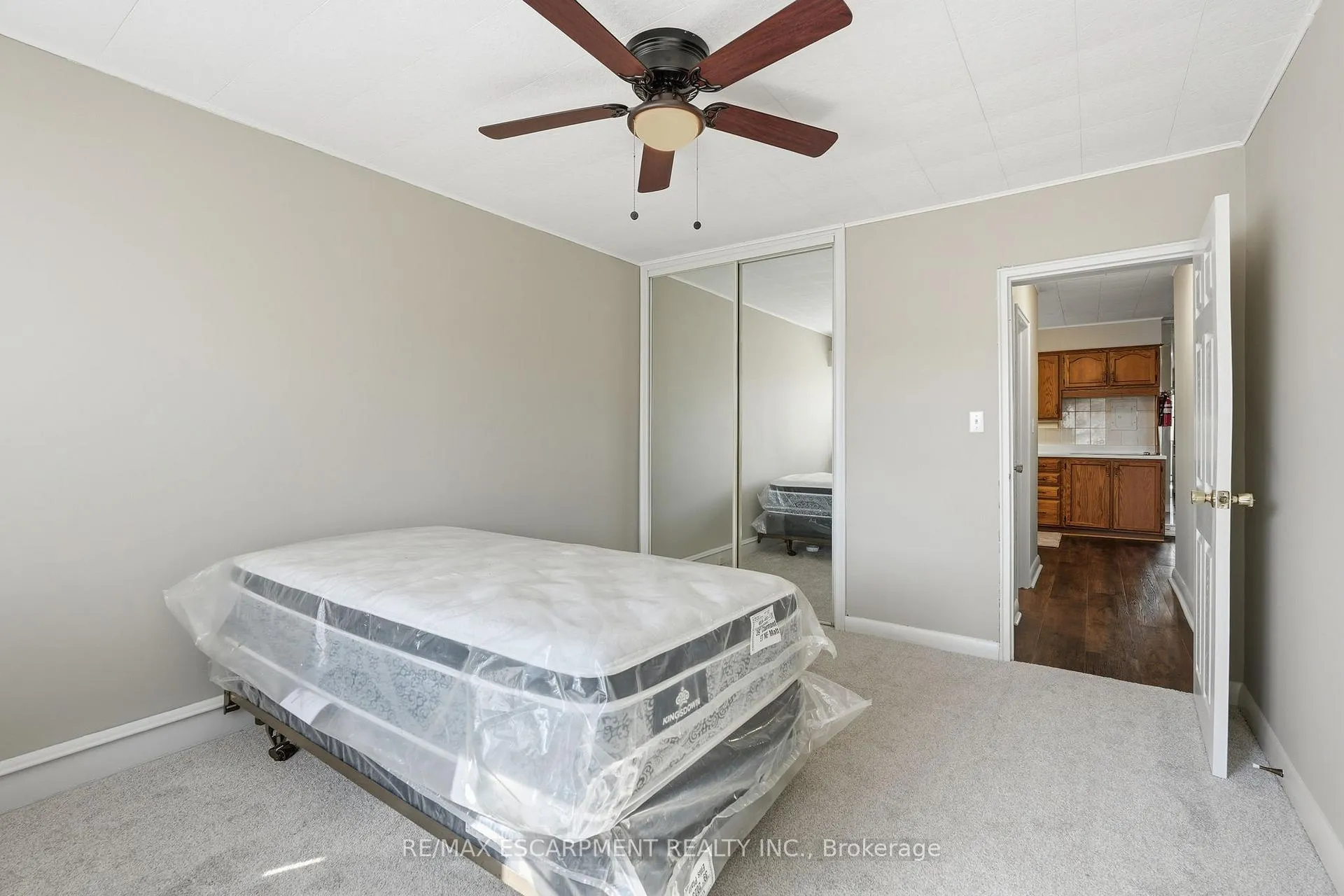 Photo 27 of Unit 106, 9 Grant Boulevard, Hamilton, Dundas — HOMEH