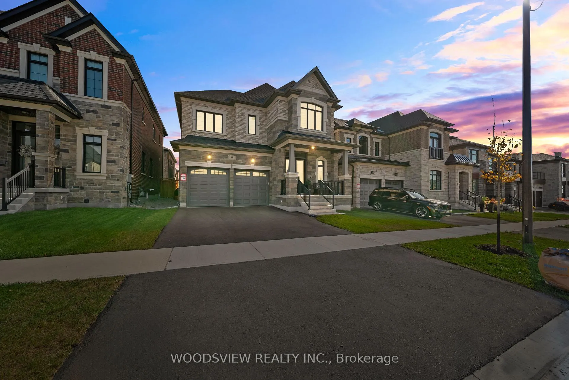 Photo 2 of 9 Ballantyne Boulevard, Vaughan, Vellore Village — HOMEH