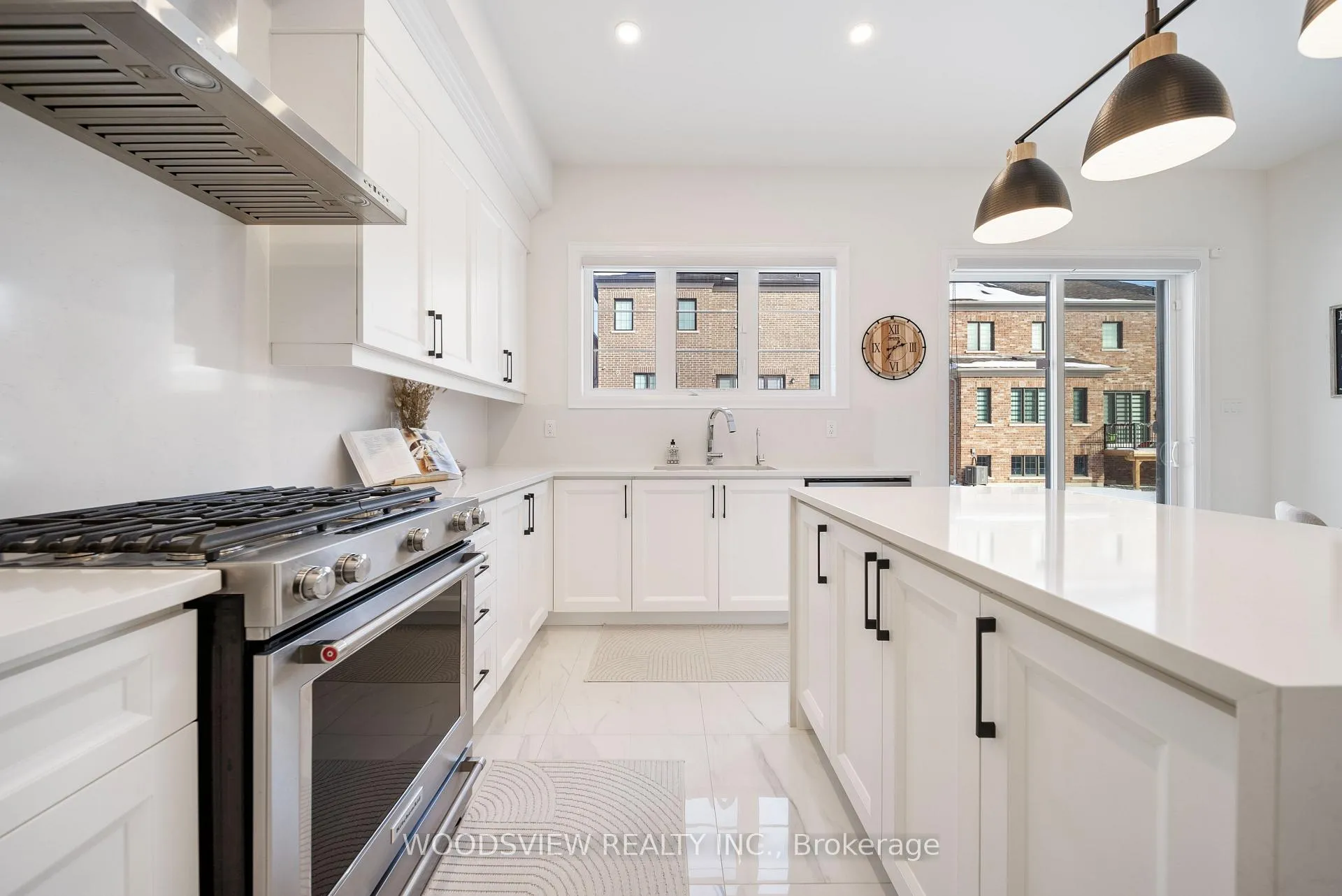 Photo 15 of 9 Ballantyne Boulevard, Vaughan, Vellore Village — HOMEH
