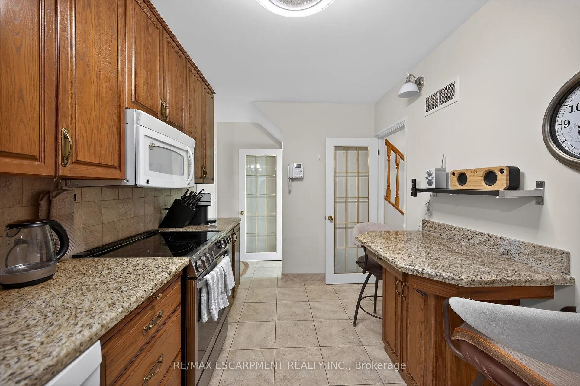 Photo 15 of 66 Arcade Crescent, Hamilton, Southam — HOMEH