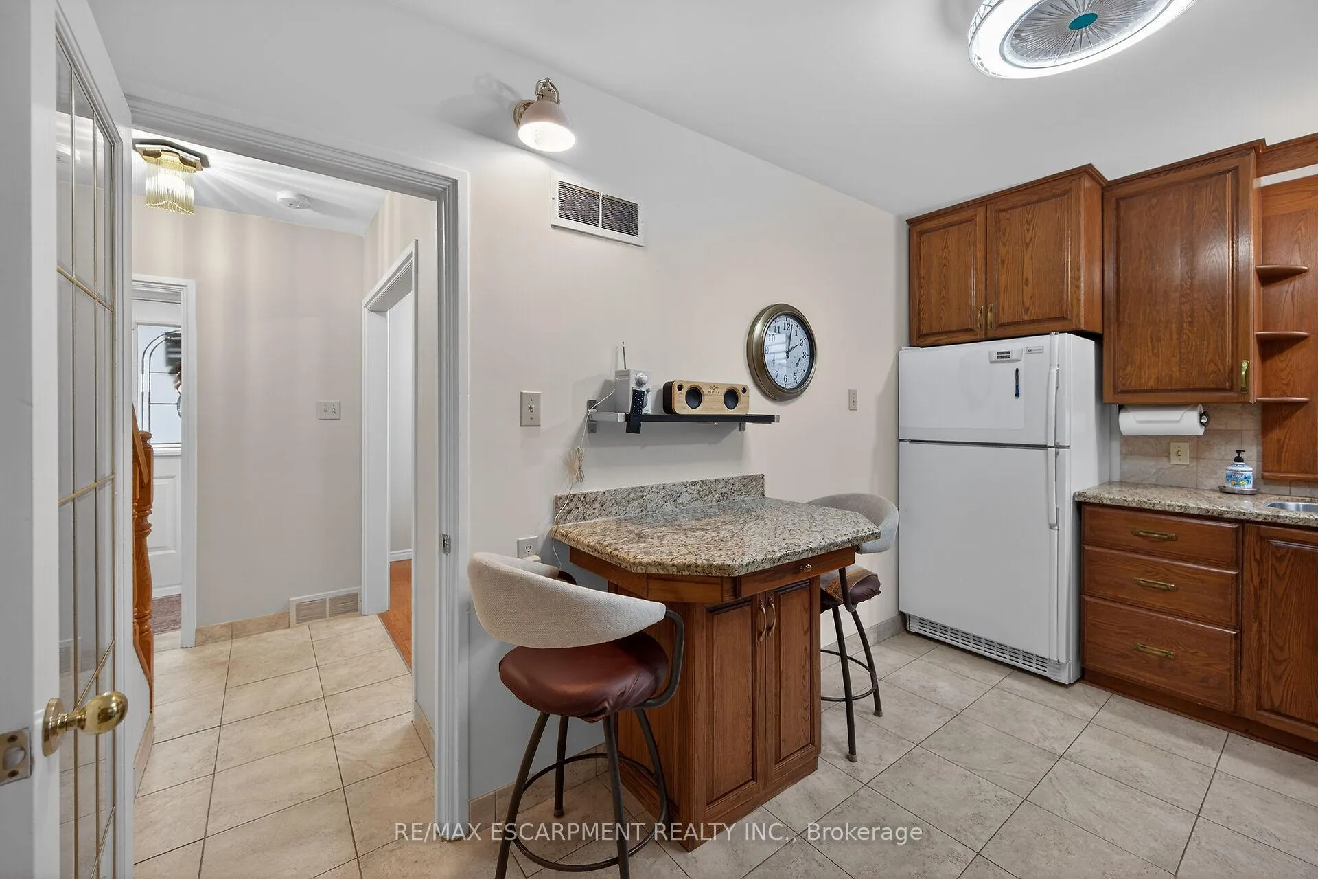 Photo 16 of 66 Arcade Crescent, Hamilton, Southam — HOMEH