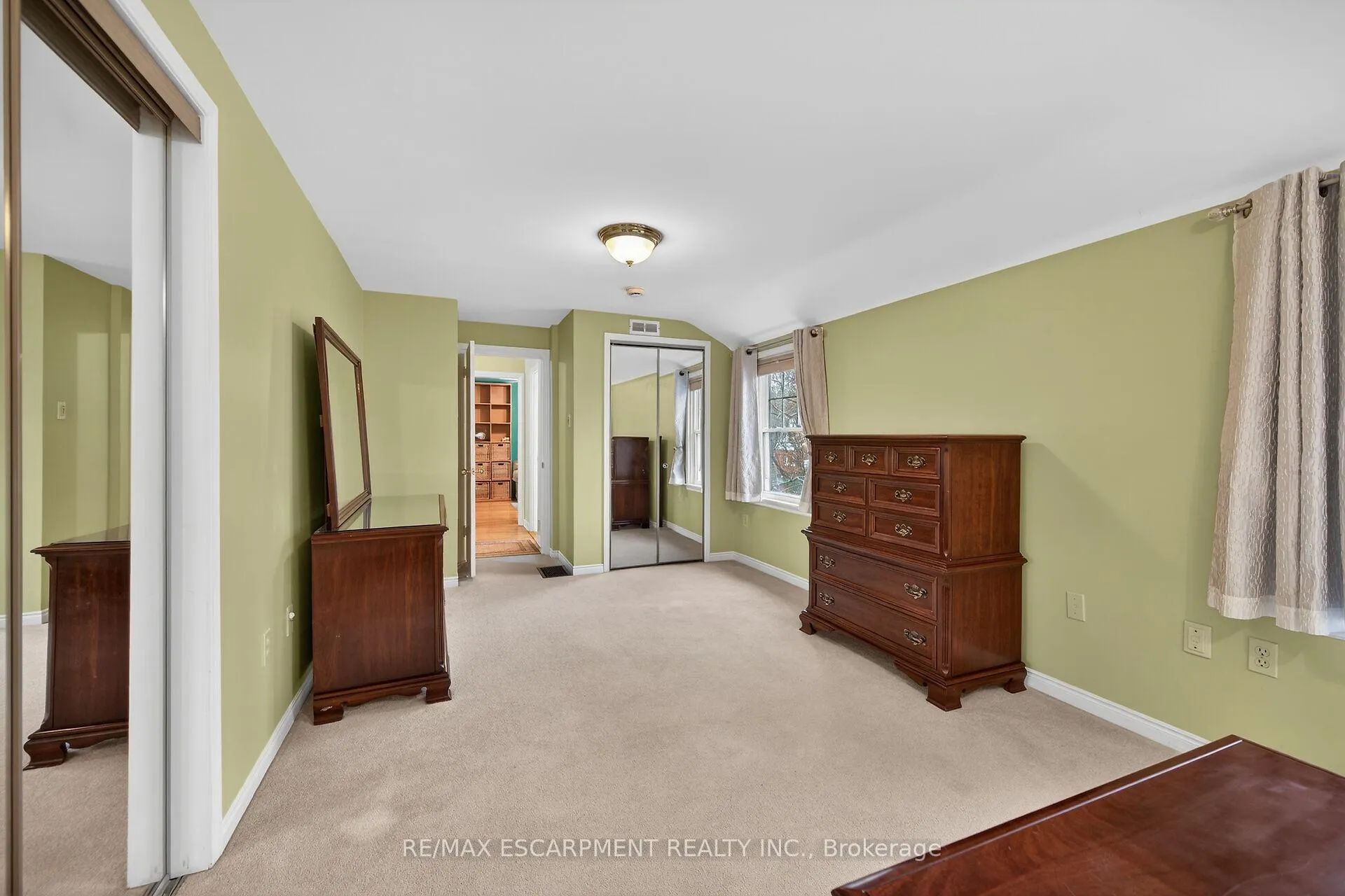 Photo 32 of 66 Arcade Crescent, Hamilton, Southam — HOMEH
