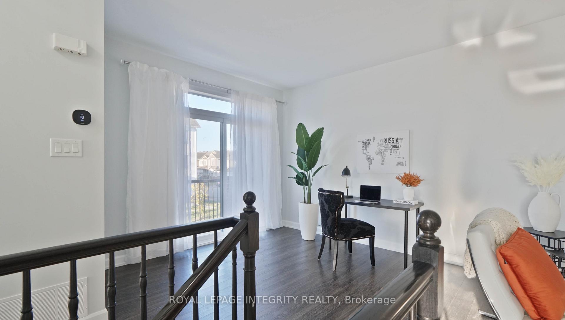 Photo 11 of 184 Pictou Crescent, Ottawa, Kanata - Emerald Meadows/Trailwest — HOMEH