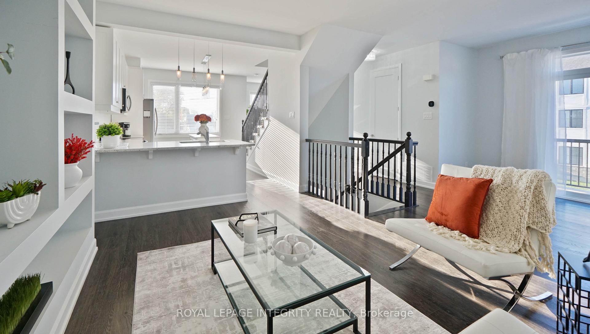 Photo 17 of 184 Pictou Crescent, Ottawa, Kanata - Emerald Meadows/Trailwest — HOMEH