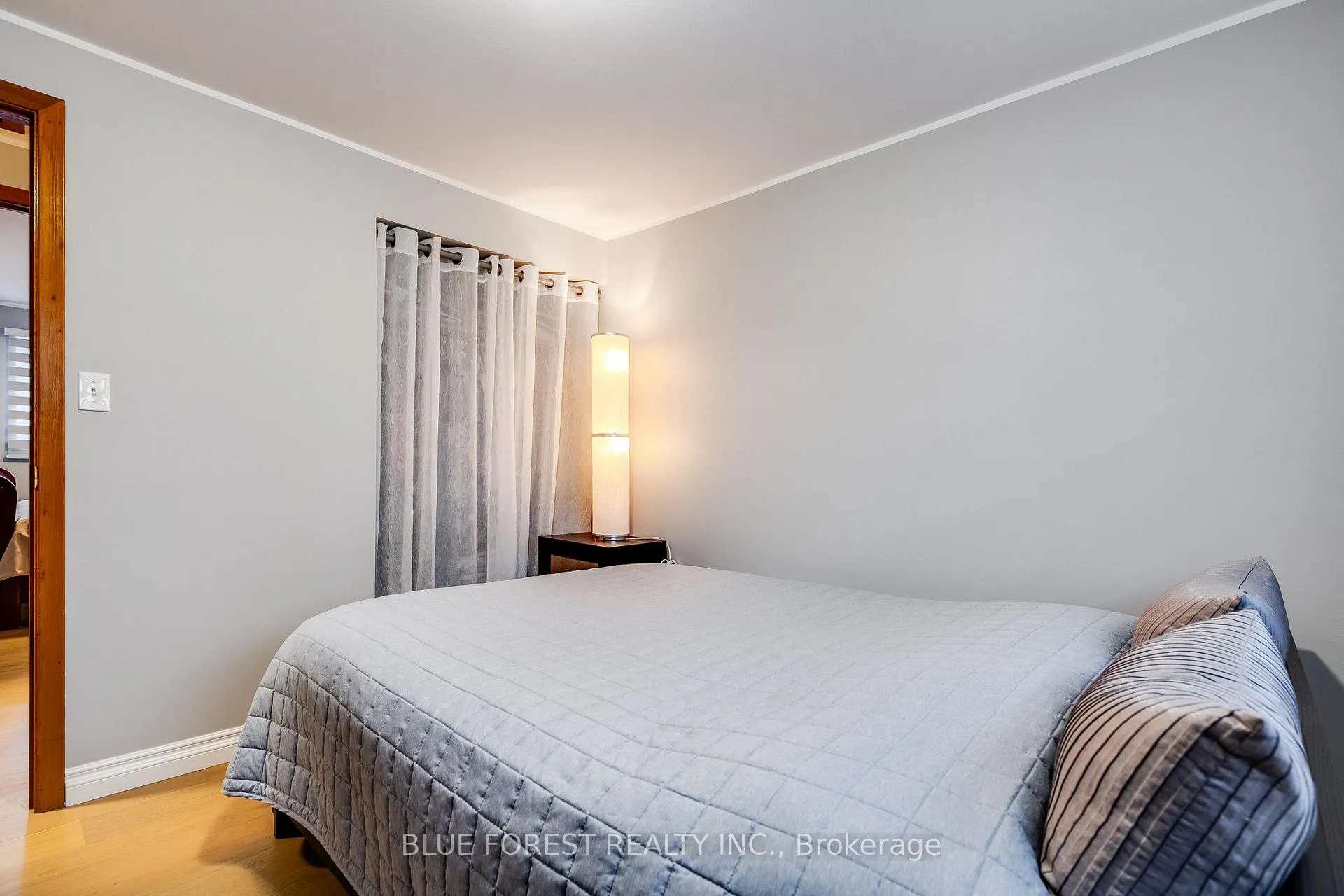 Photo 20 of 63 Peirone Crescent, Chatham-Kent, Chatham — HOMEH
