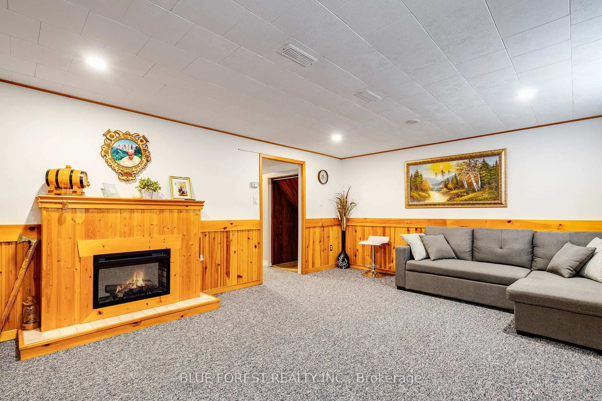 Photo 21 of 63 Peirone Crescent, Chatham-Kent, Chatham — HOMEH