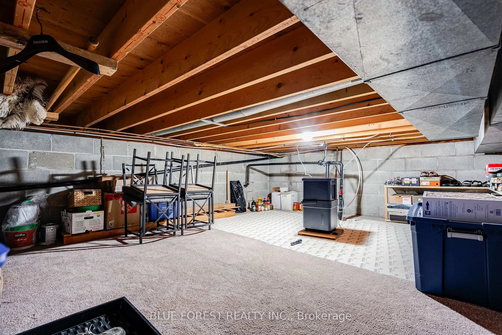 Photo 28 of 63 Peirone Crescent, Chatham-Kent, Chatham — HOMEH