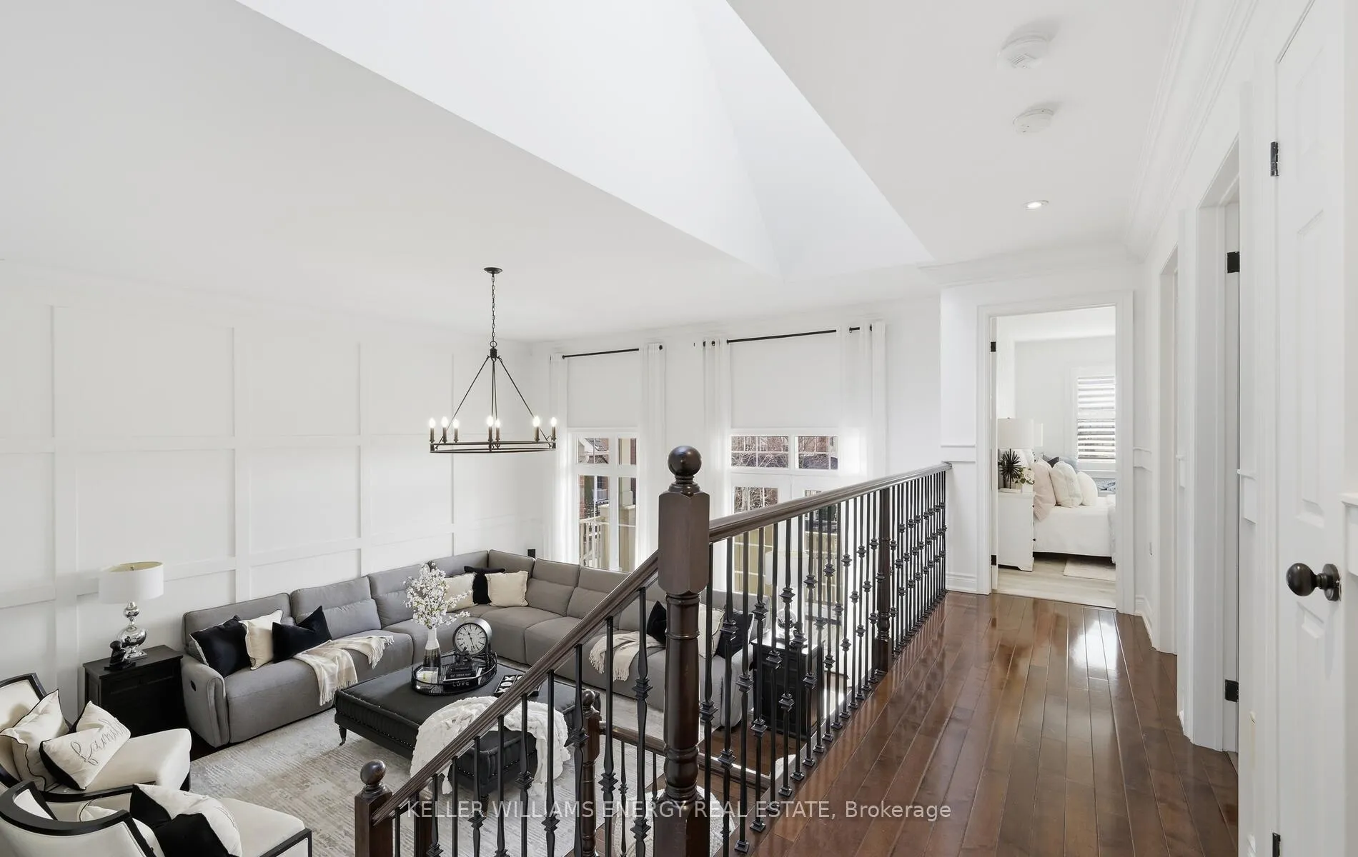 Photo 27 of 35 Bellhouse Place, Whitby, Brooklin — HOMEH