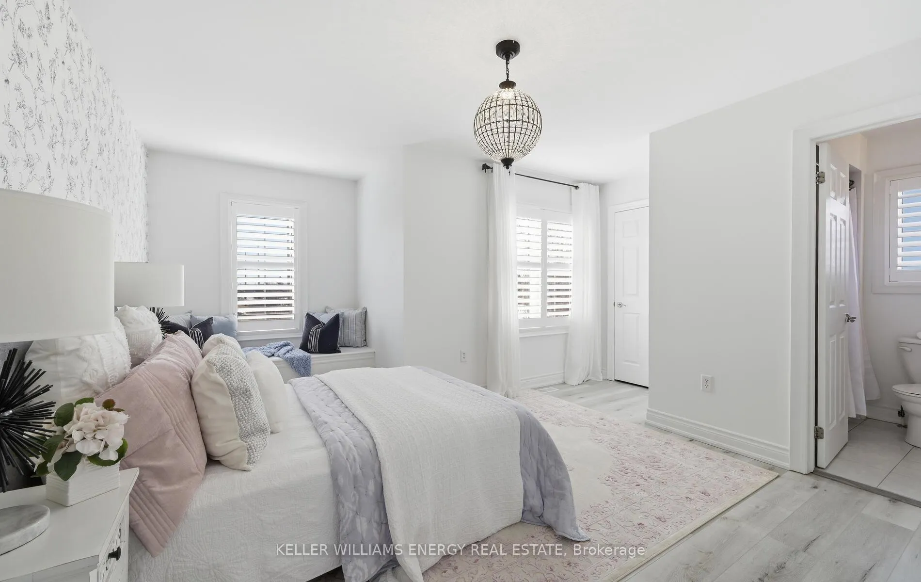 Photo 37 of 35 Bellhouse Place, Whitby, Brooklin — HOMEH