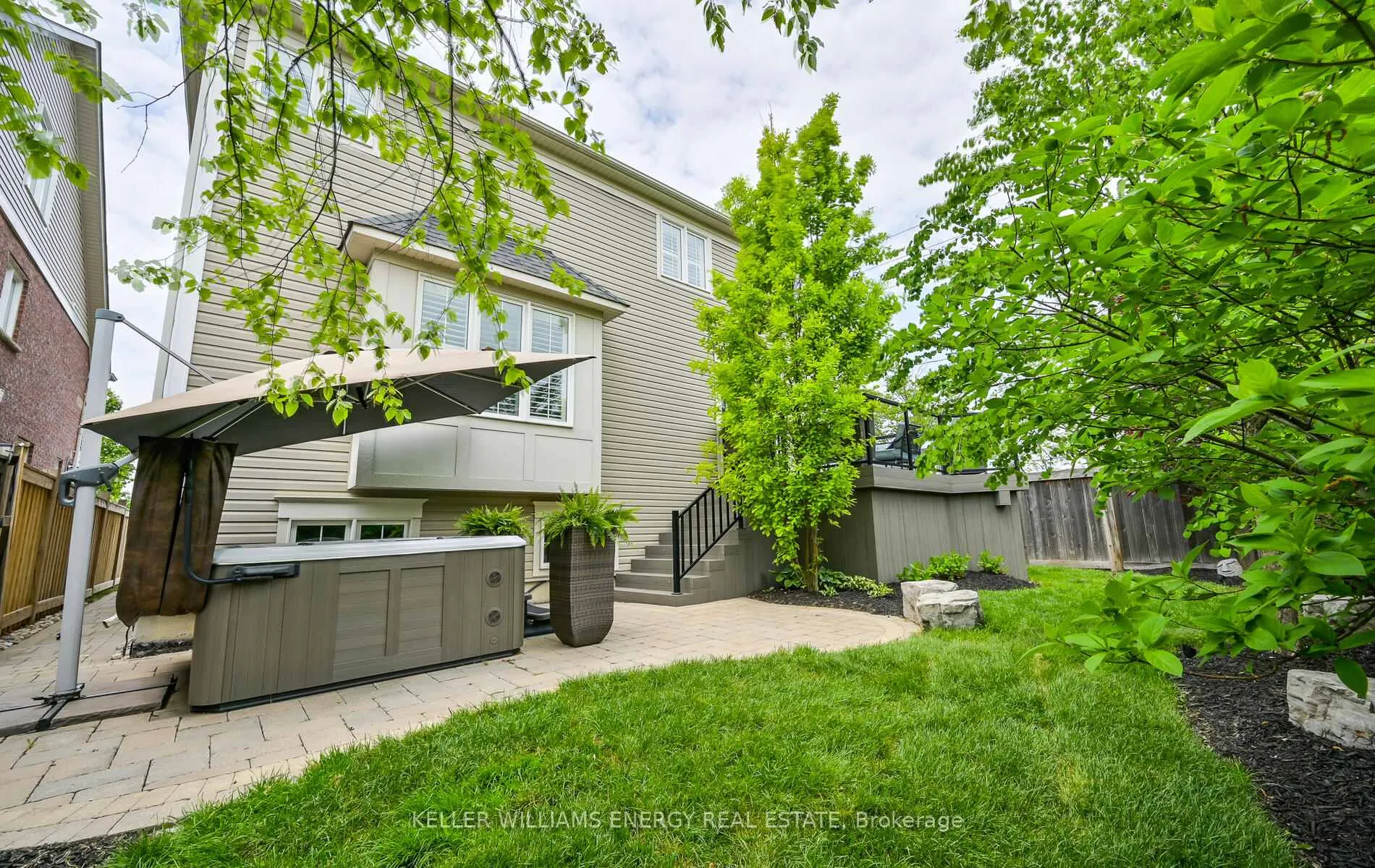 Photo 47 of 35 Bellhouse Place, Whitby, Brooklin — HOMEH