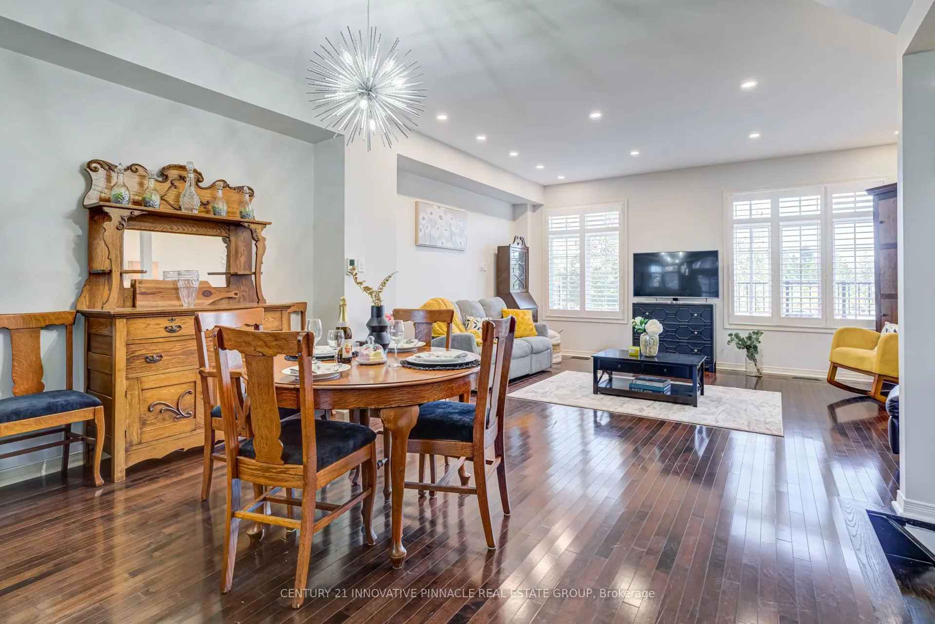 Photo 14 of Unit 9, 1701 Finch Avenue, Pickering, Village East — HOMEH